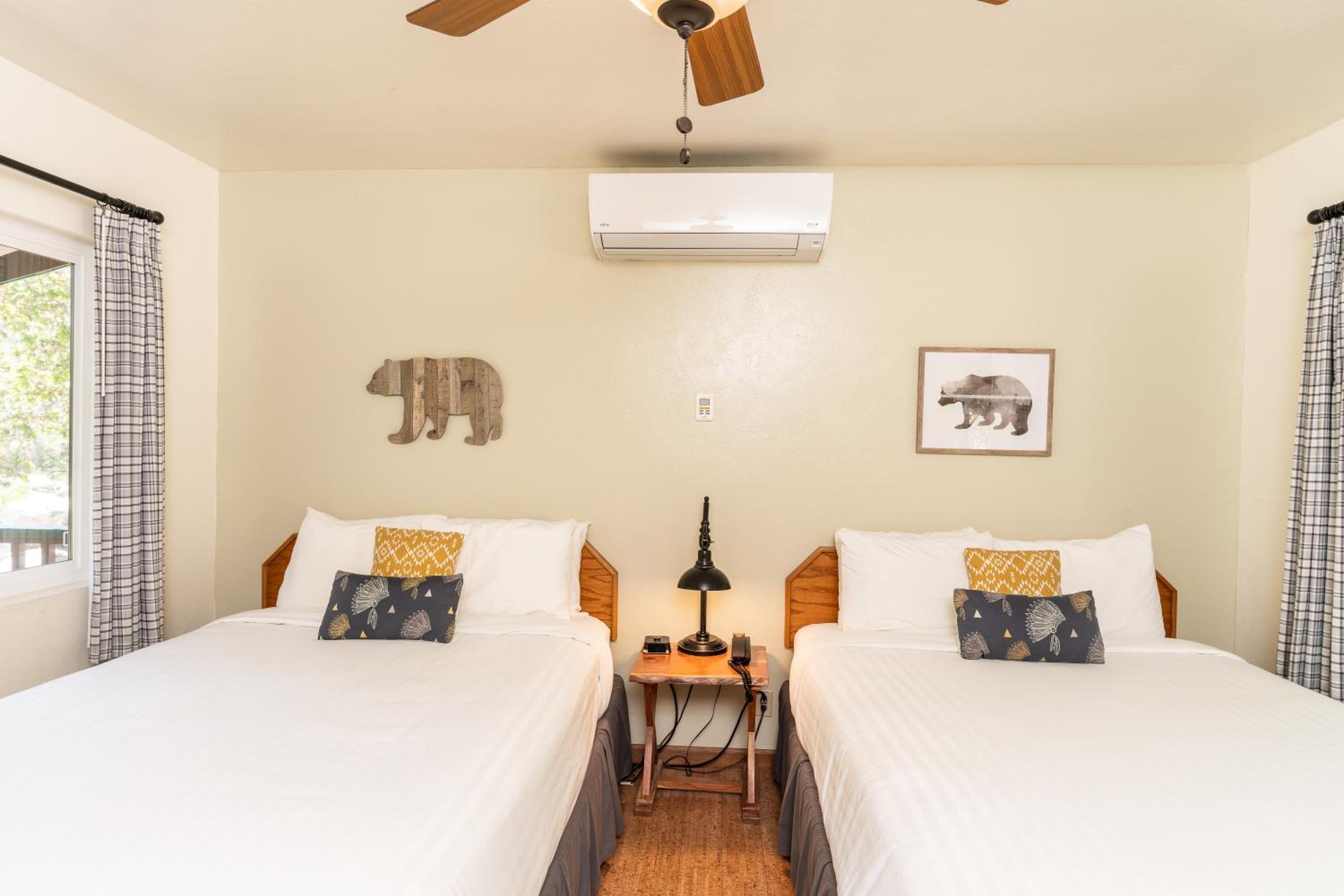 Double Room with Mountain View