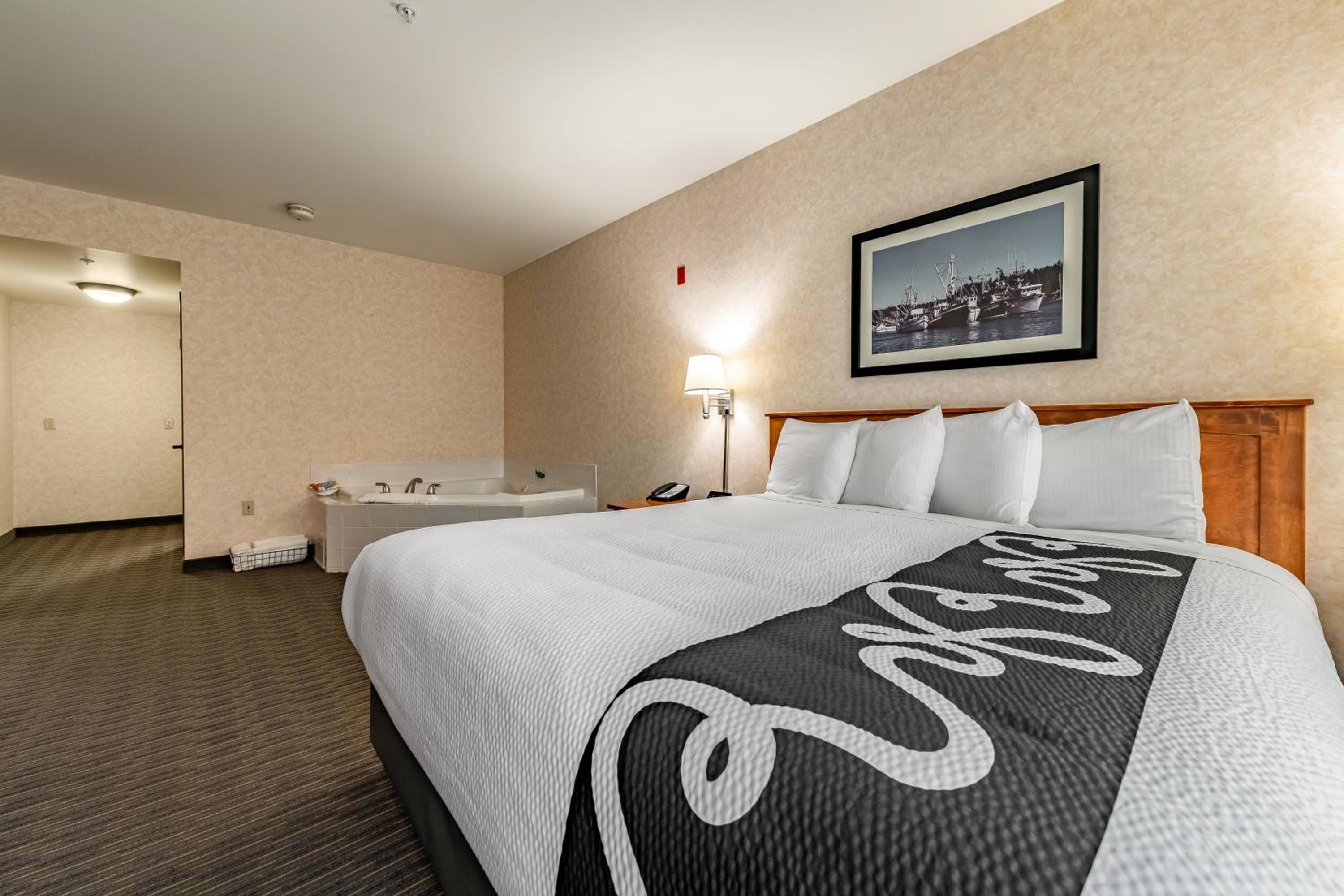Executive Suite With Spa Bath