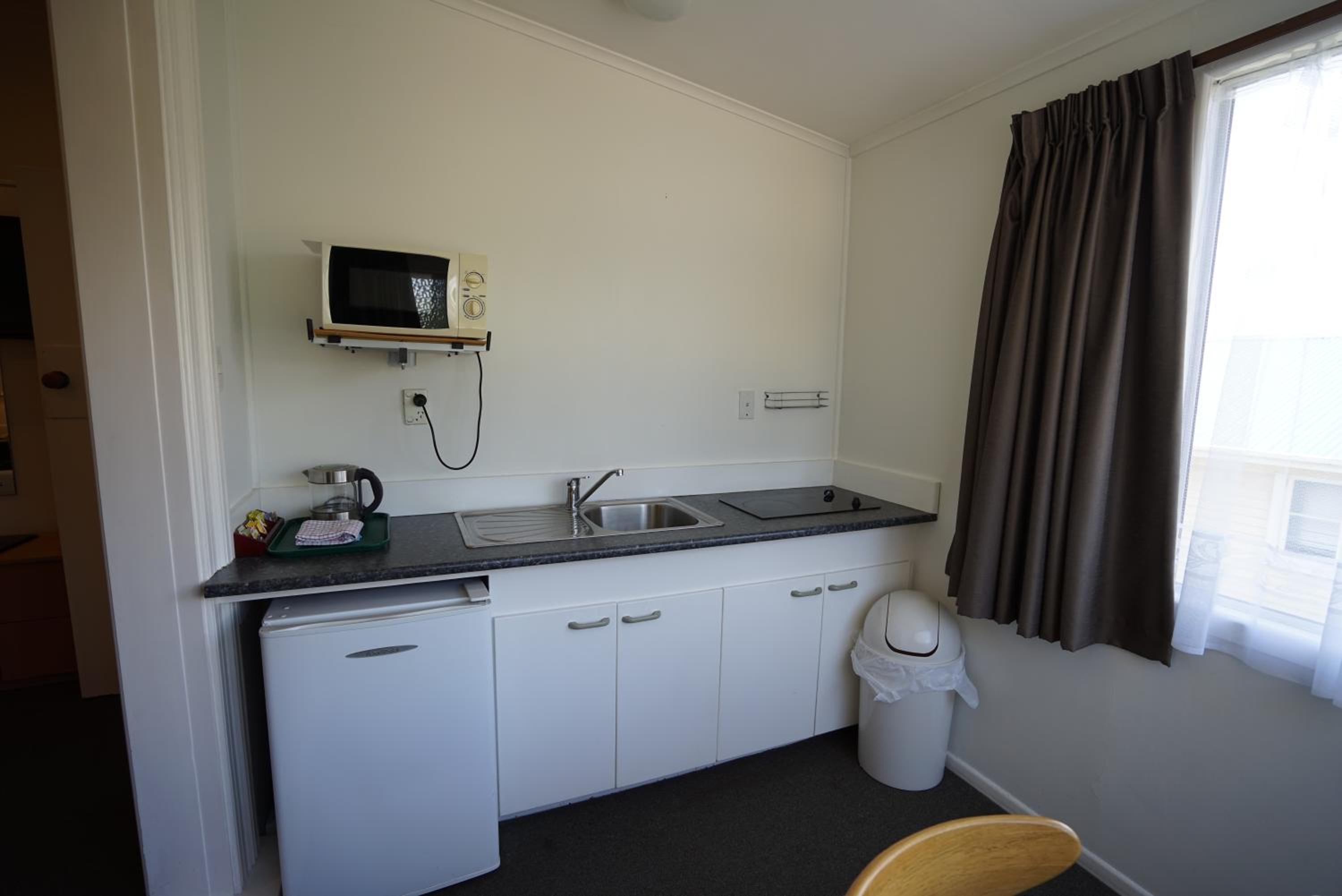 Deluxe Twin Room - Photo 4