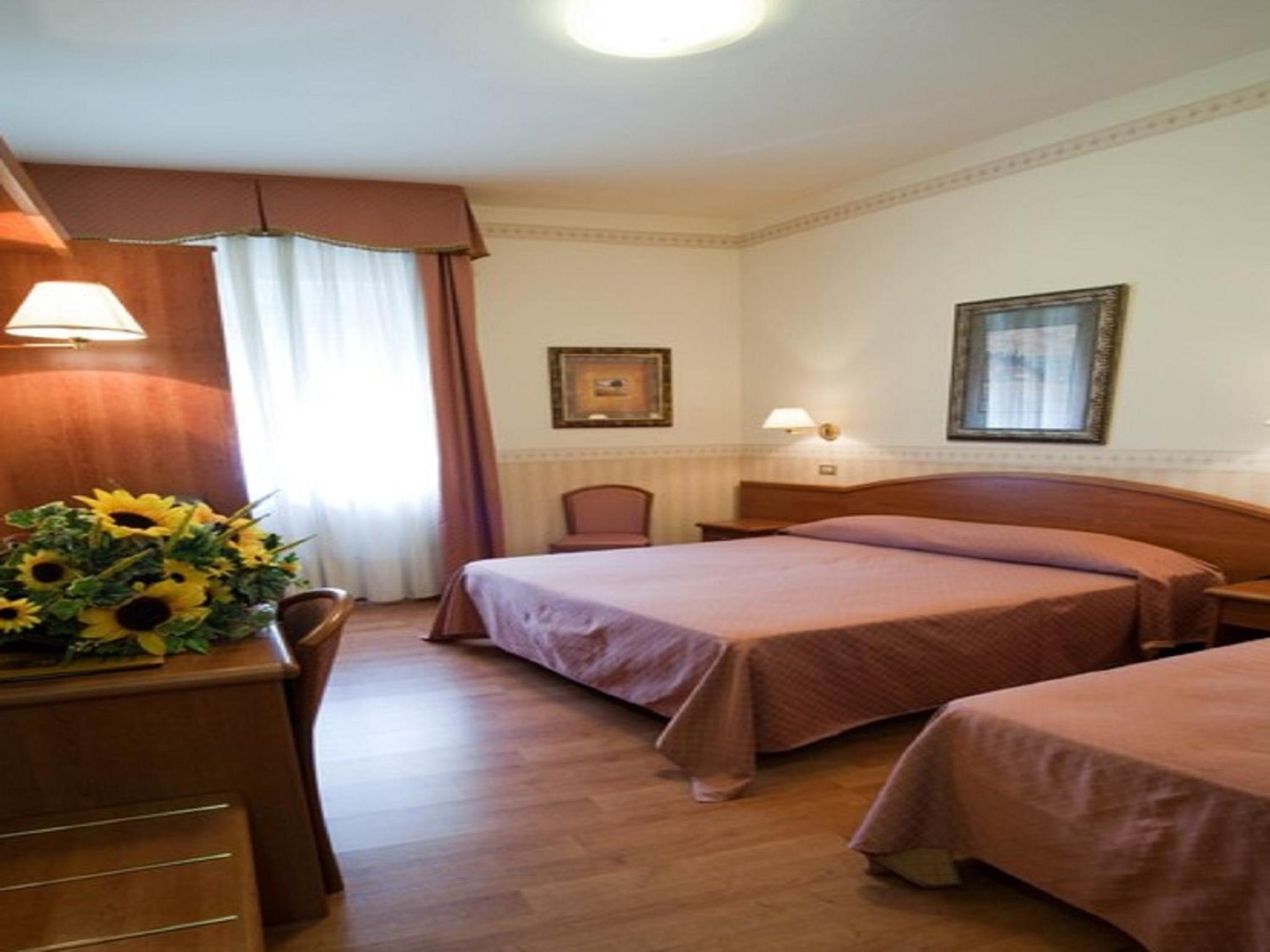 Triple Room - Photo 1