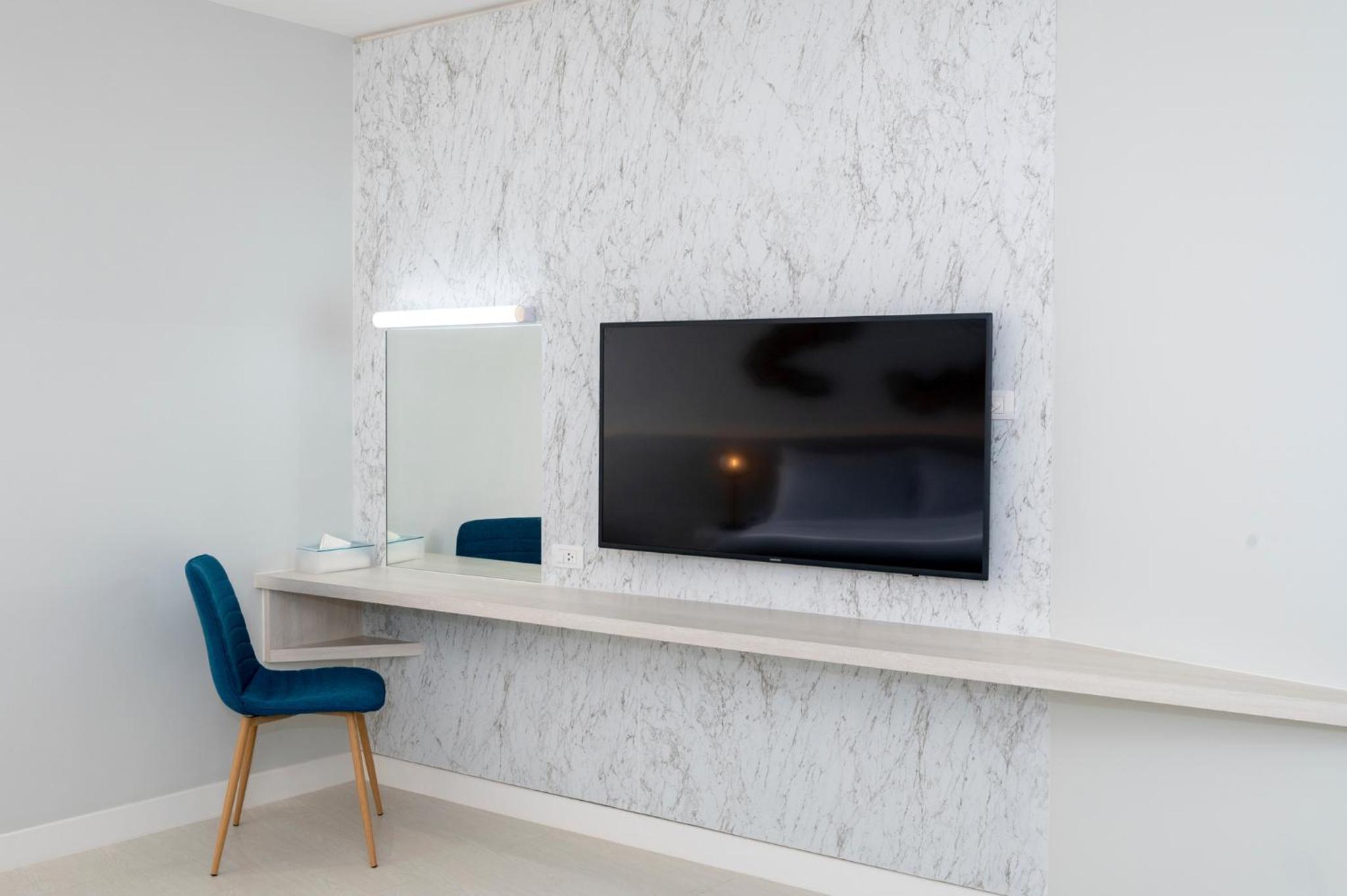 Superior Twin Room - Photo 8