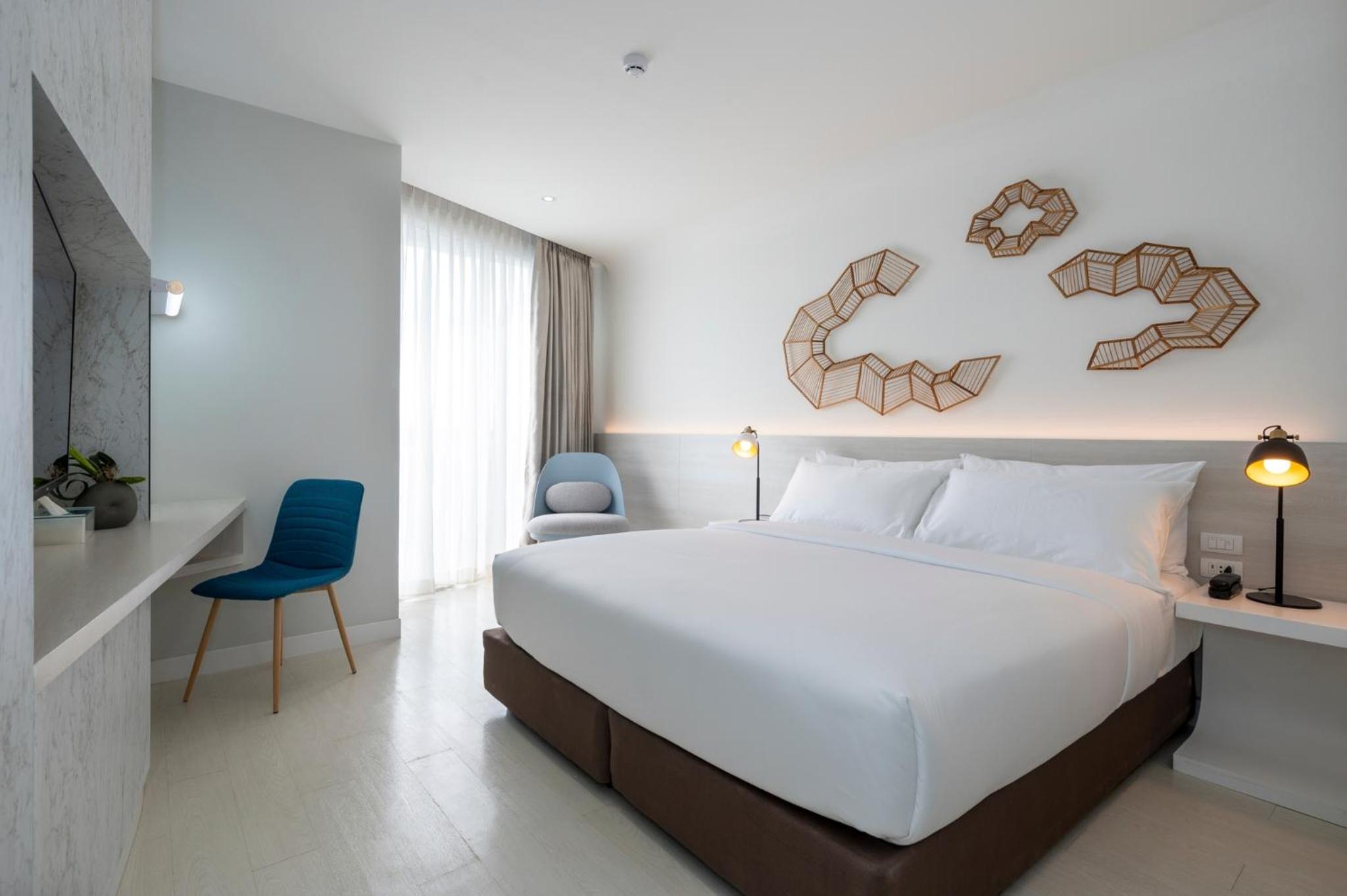 Superior King Room - Photo 1