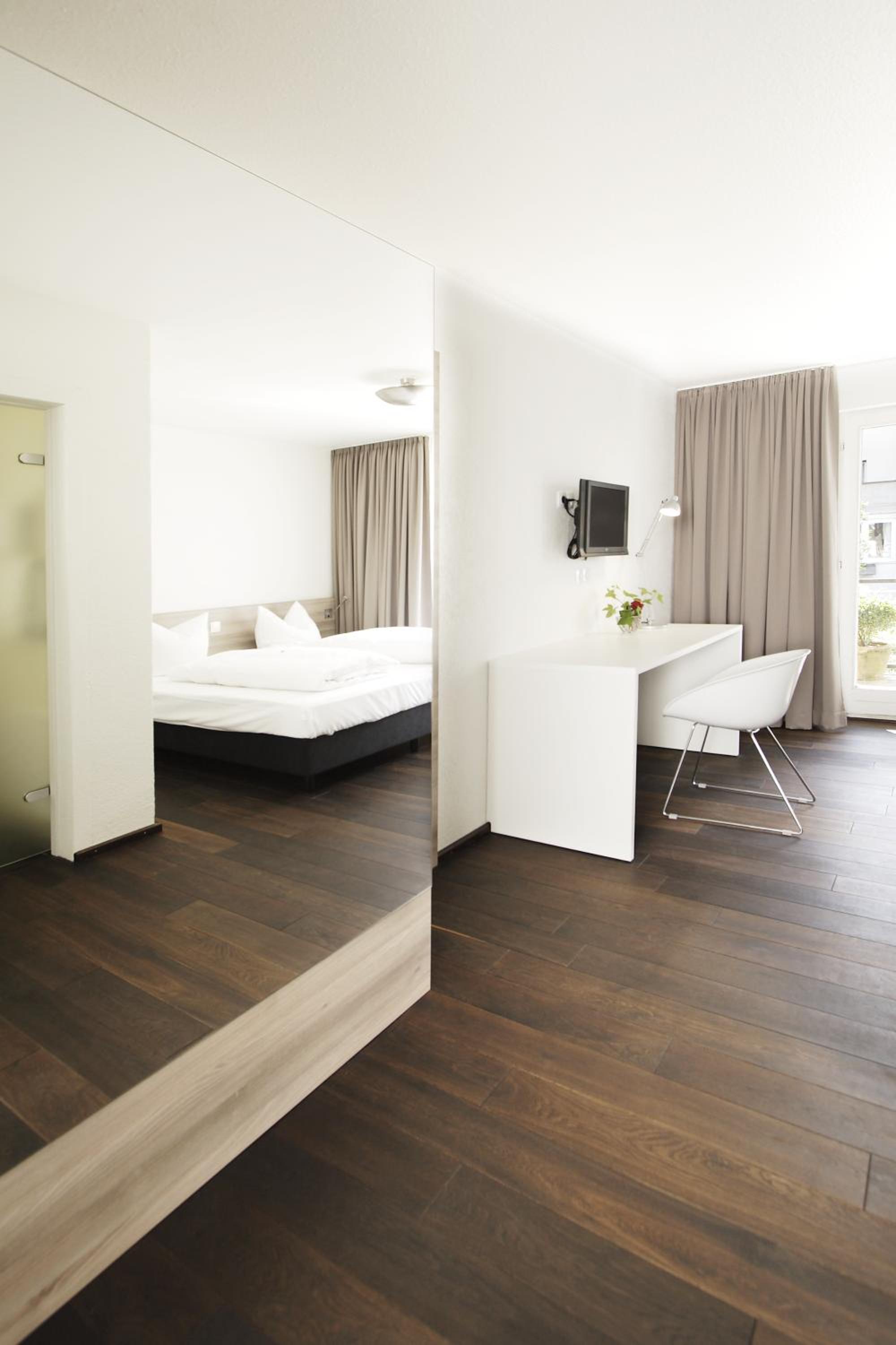 Business Double Room photo 2