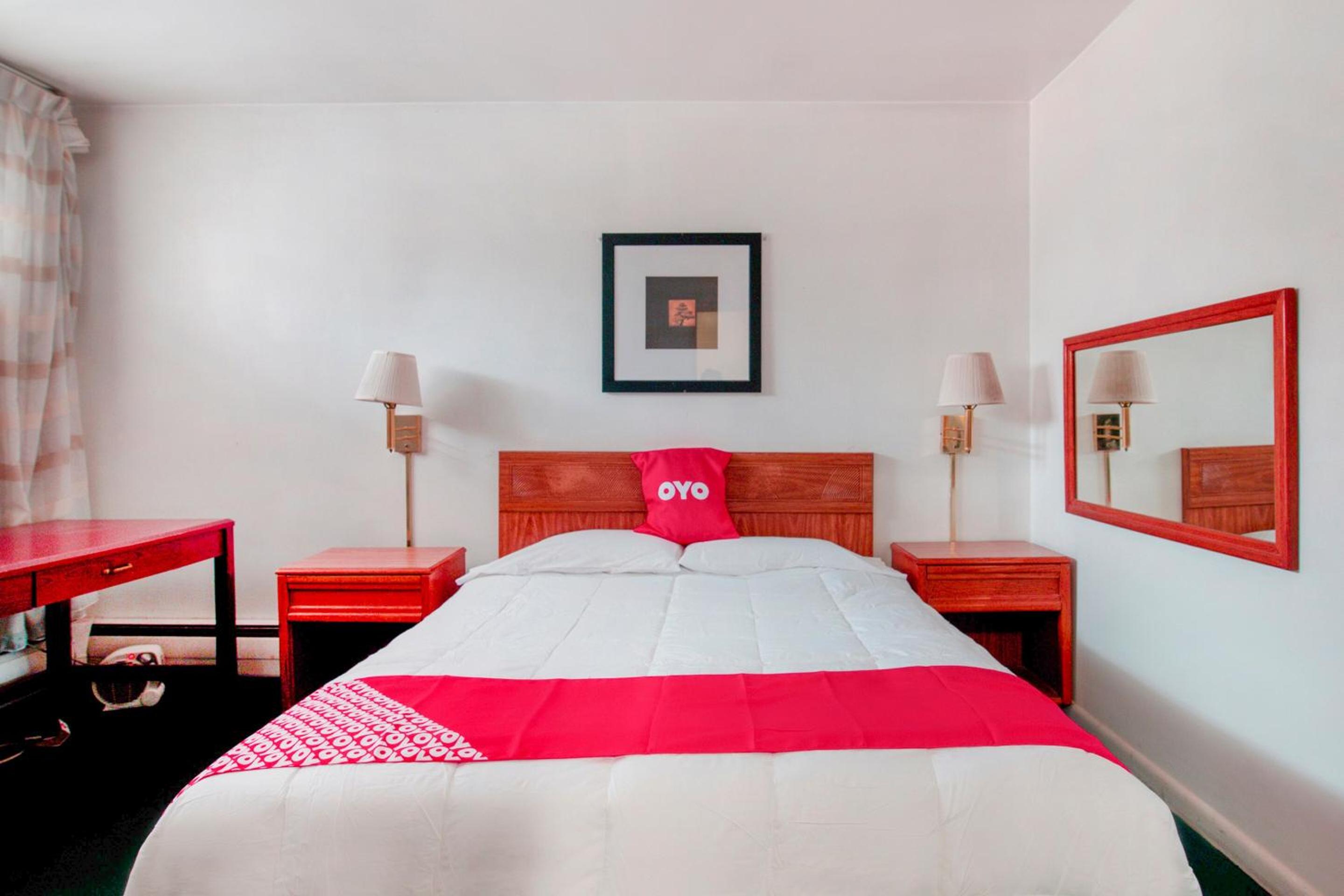 Queen Room
