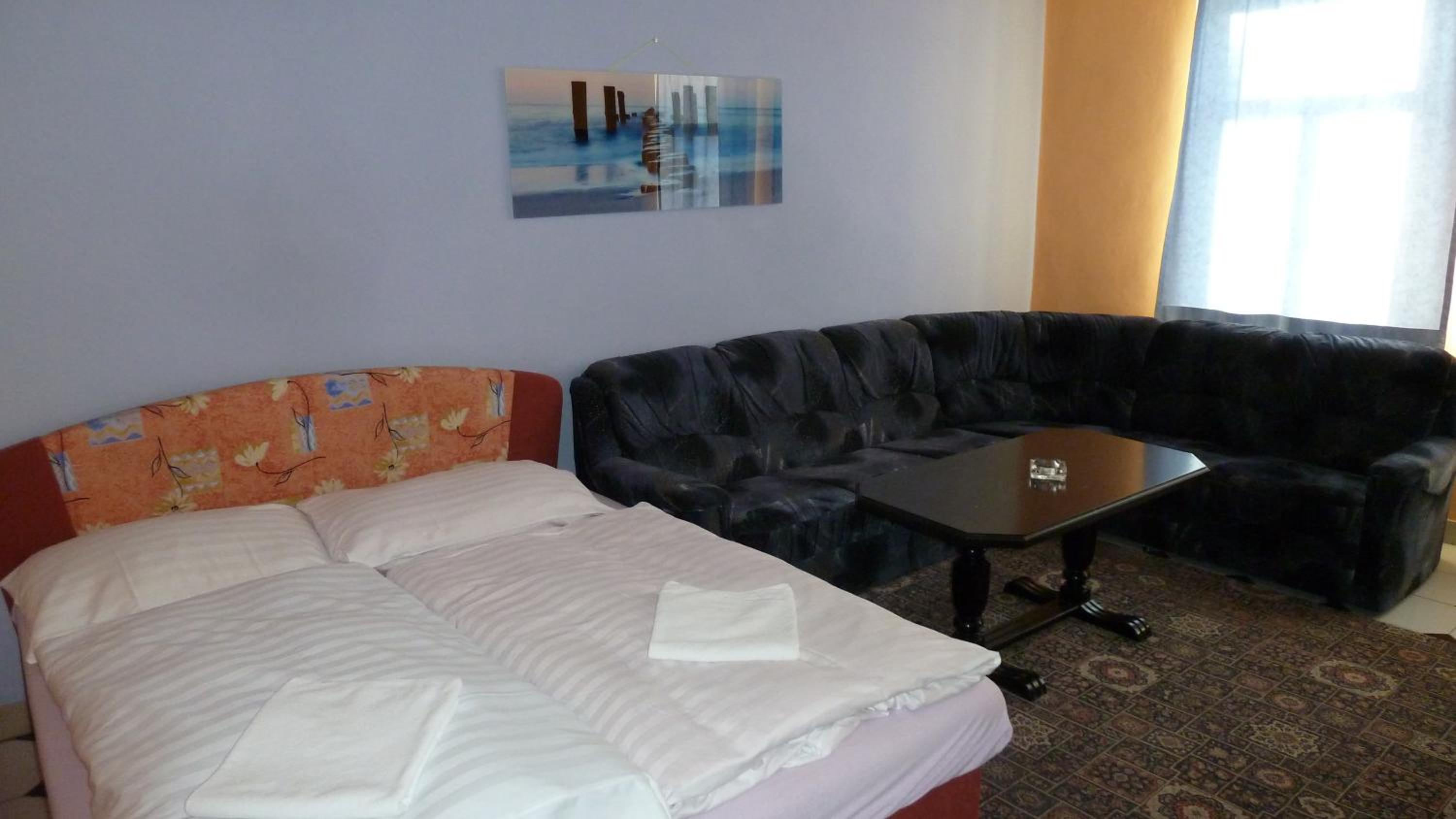 Two-Bedroom Apartment (4 Adults) photo 1