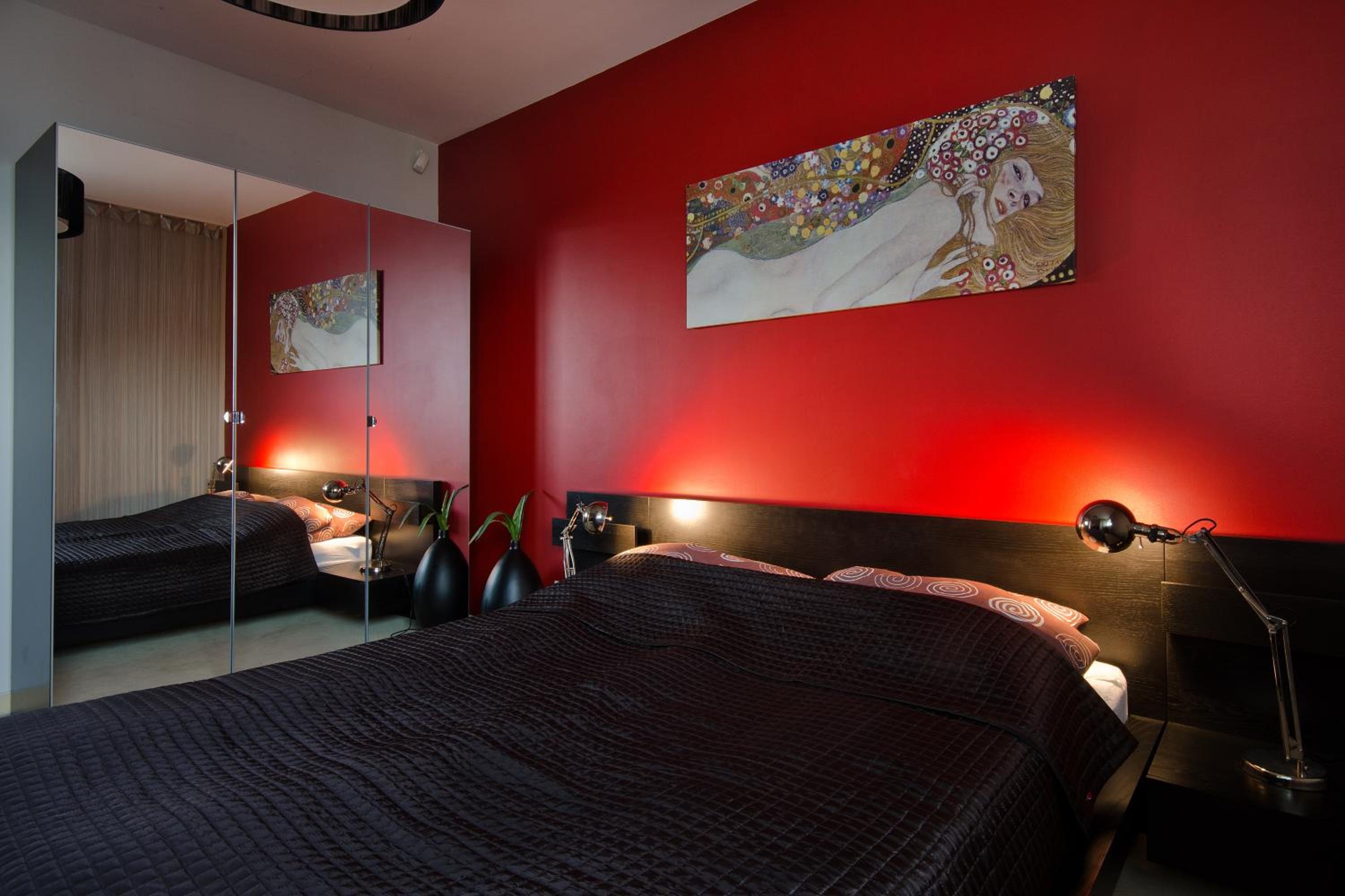 Apartment (3 Adults) photo 2