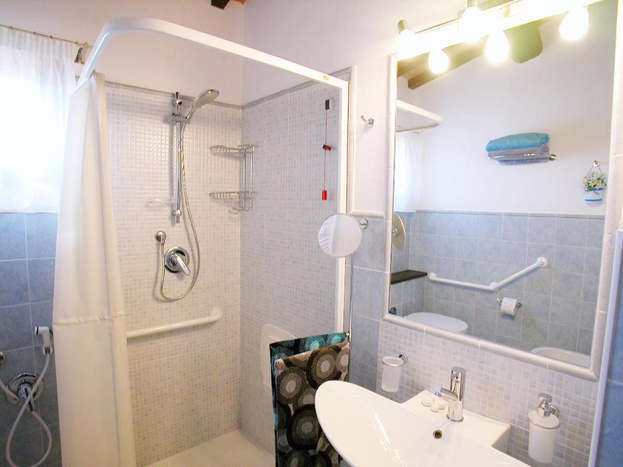 One-Bedroom Apartment (4 Adults) photo 2