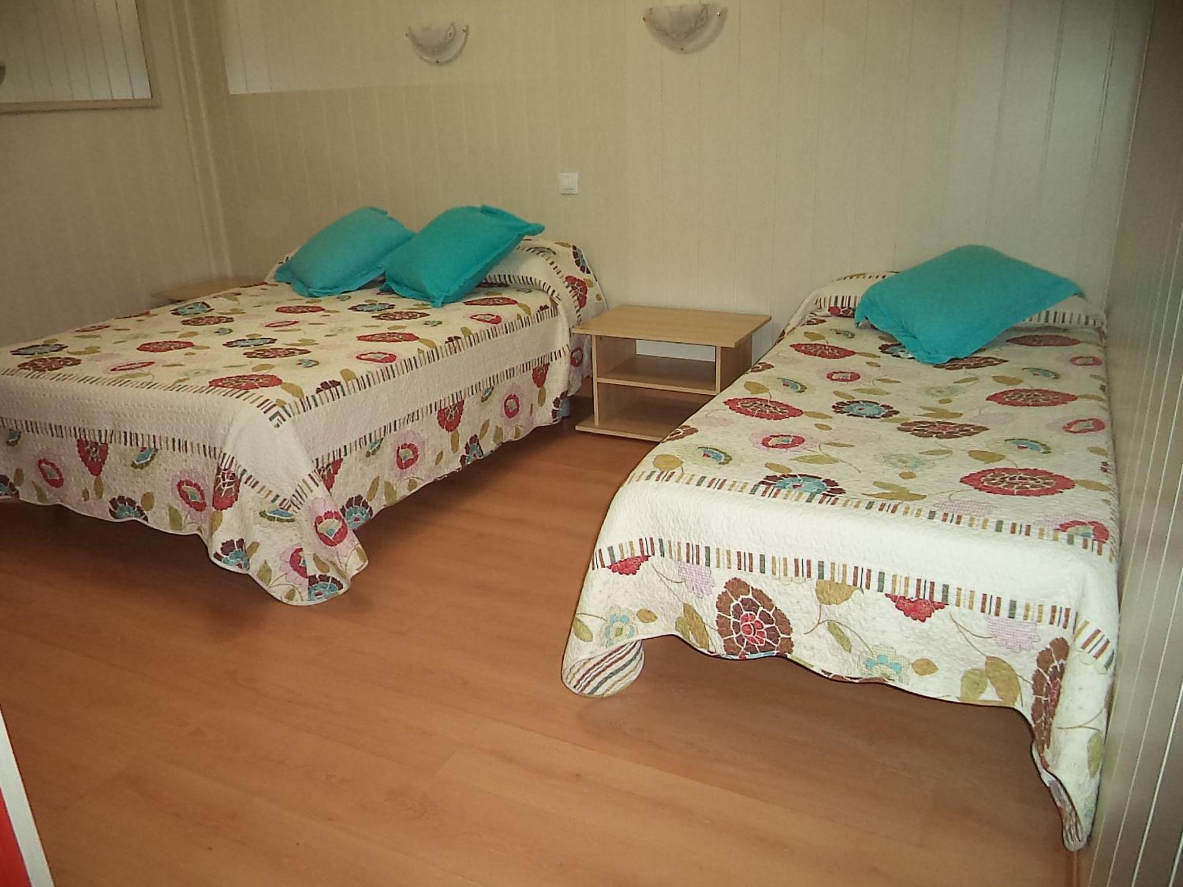 Twin Room - Photo 4