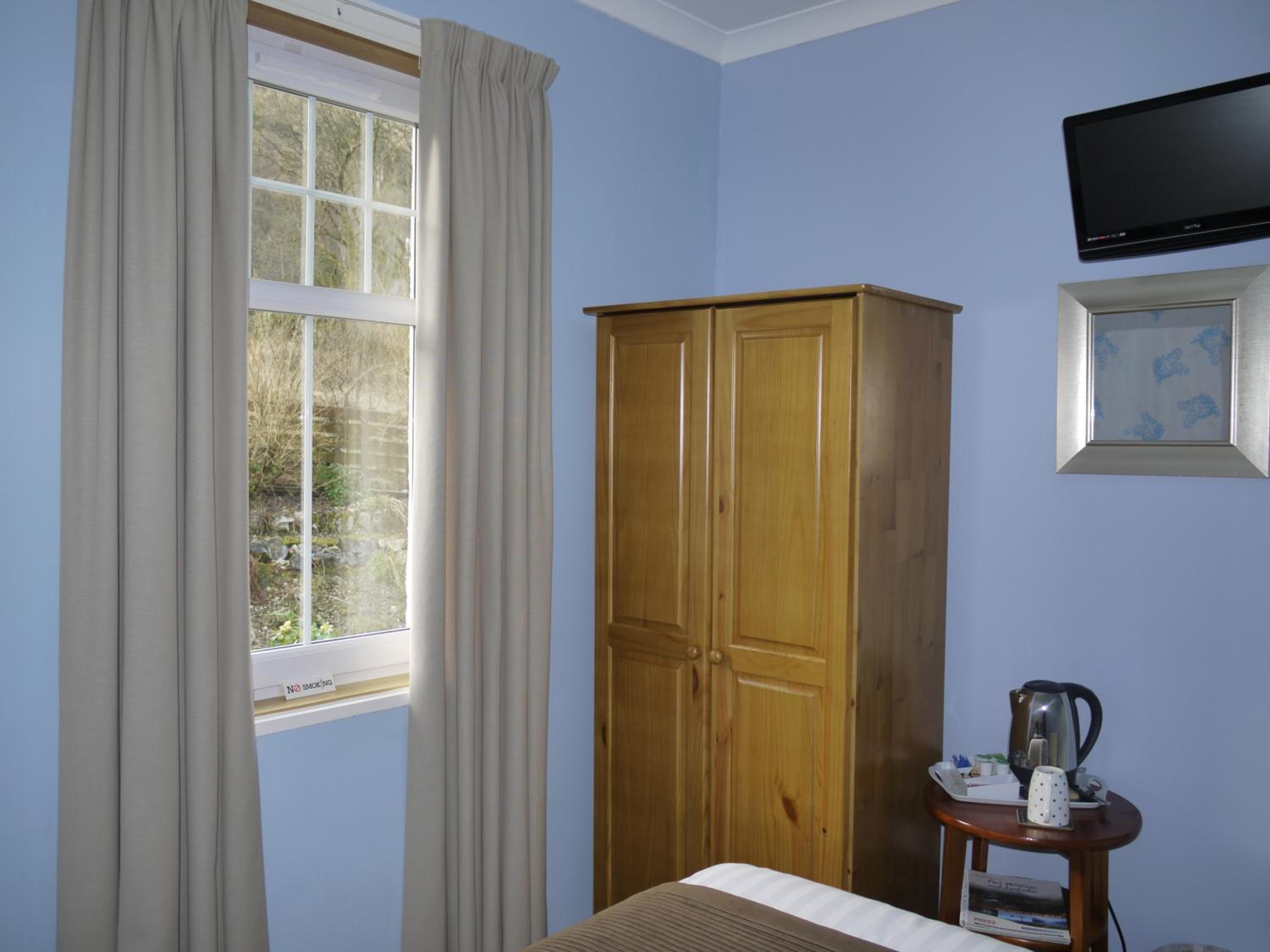 Single Room photo 3