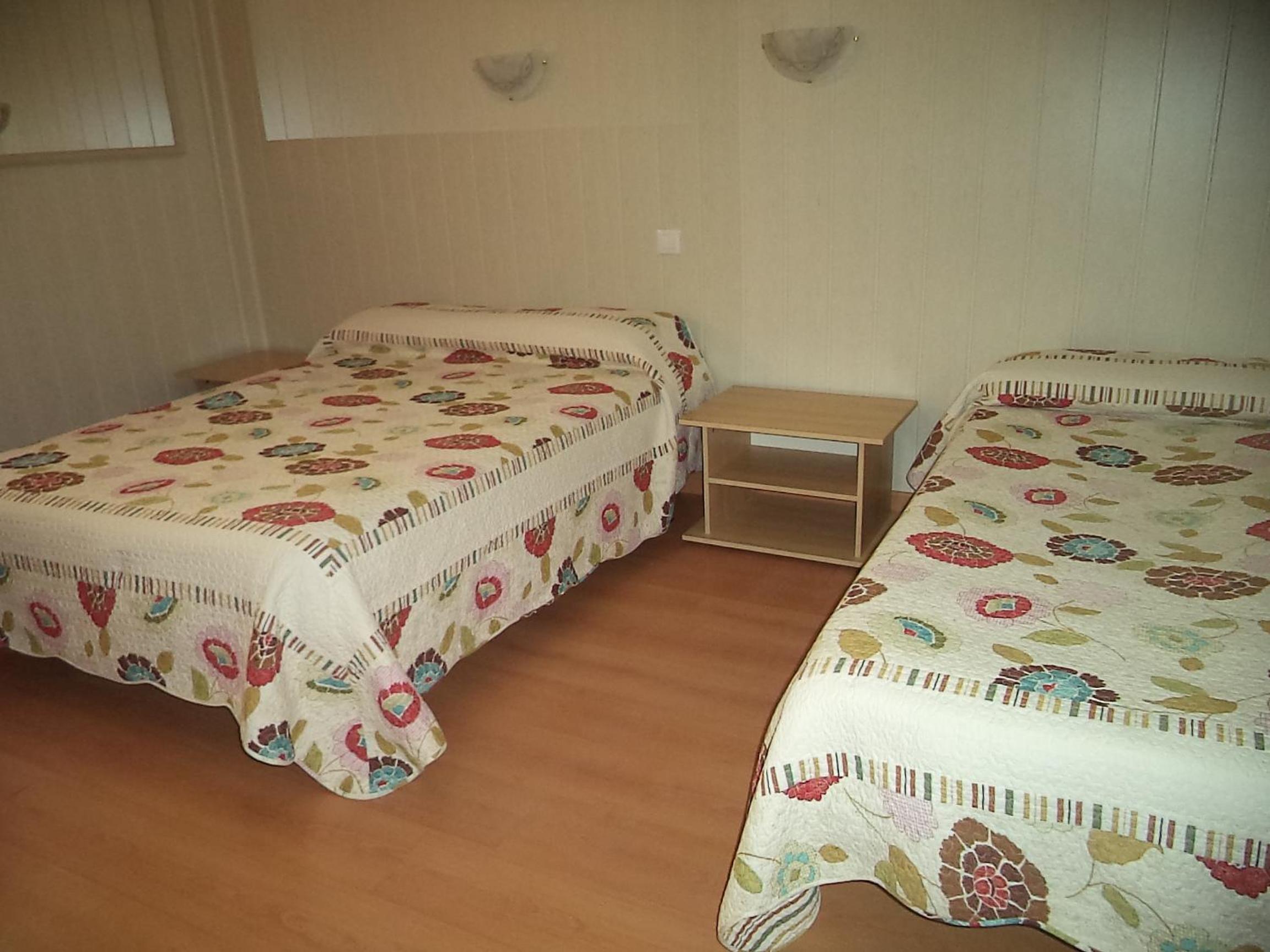 Twin Room - Photo 1