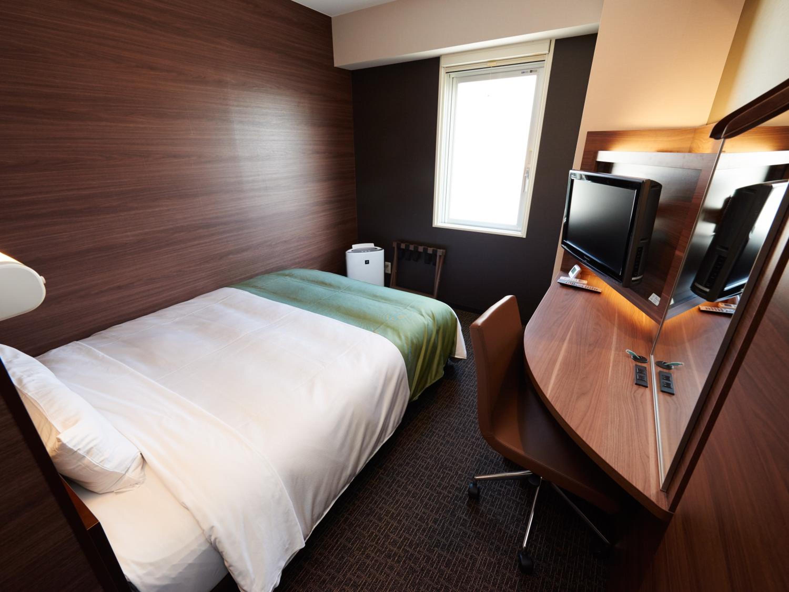 Double Room - Non-Smoking  - Photo 3