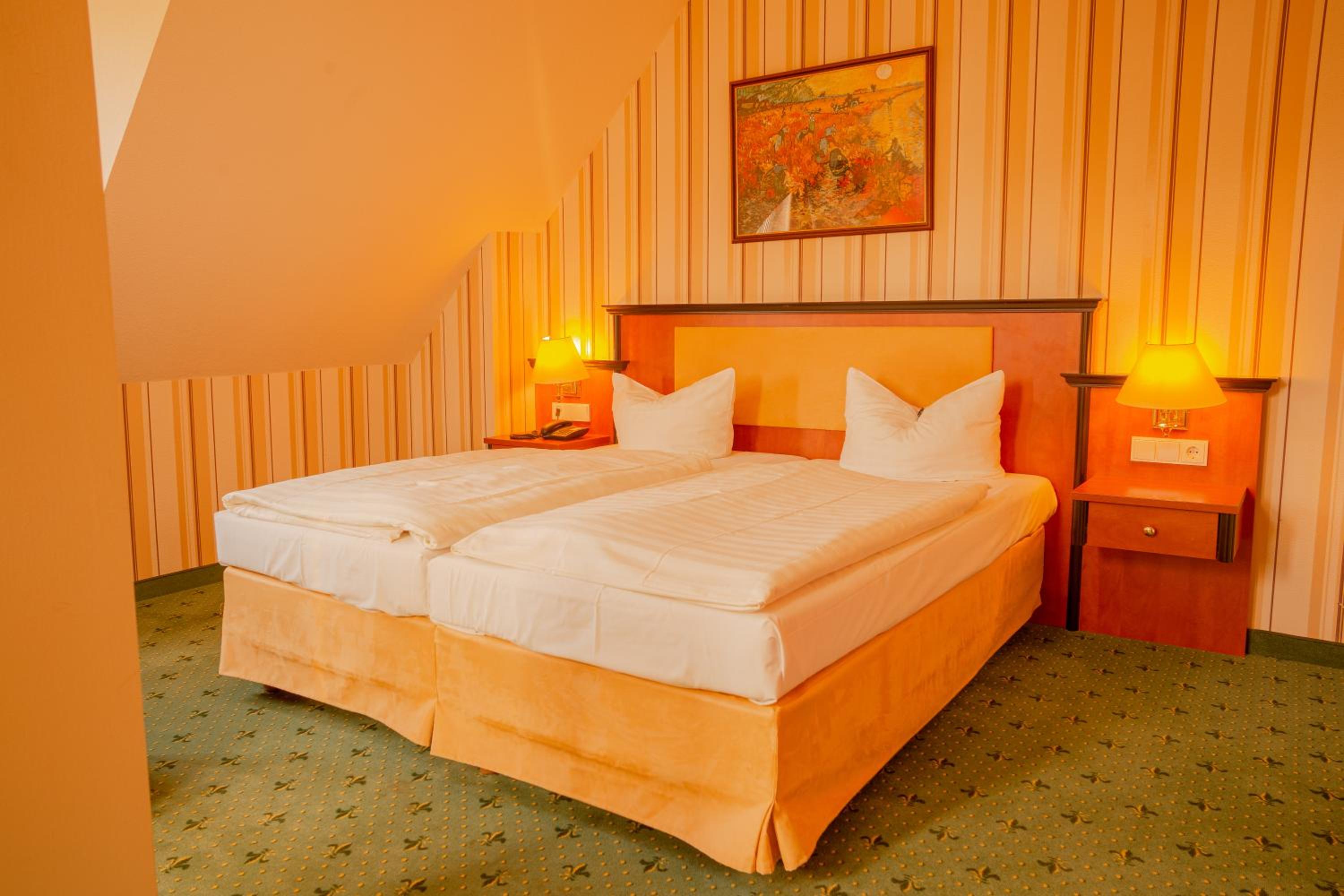 Deluxe Double Room - Photo 5