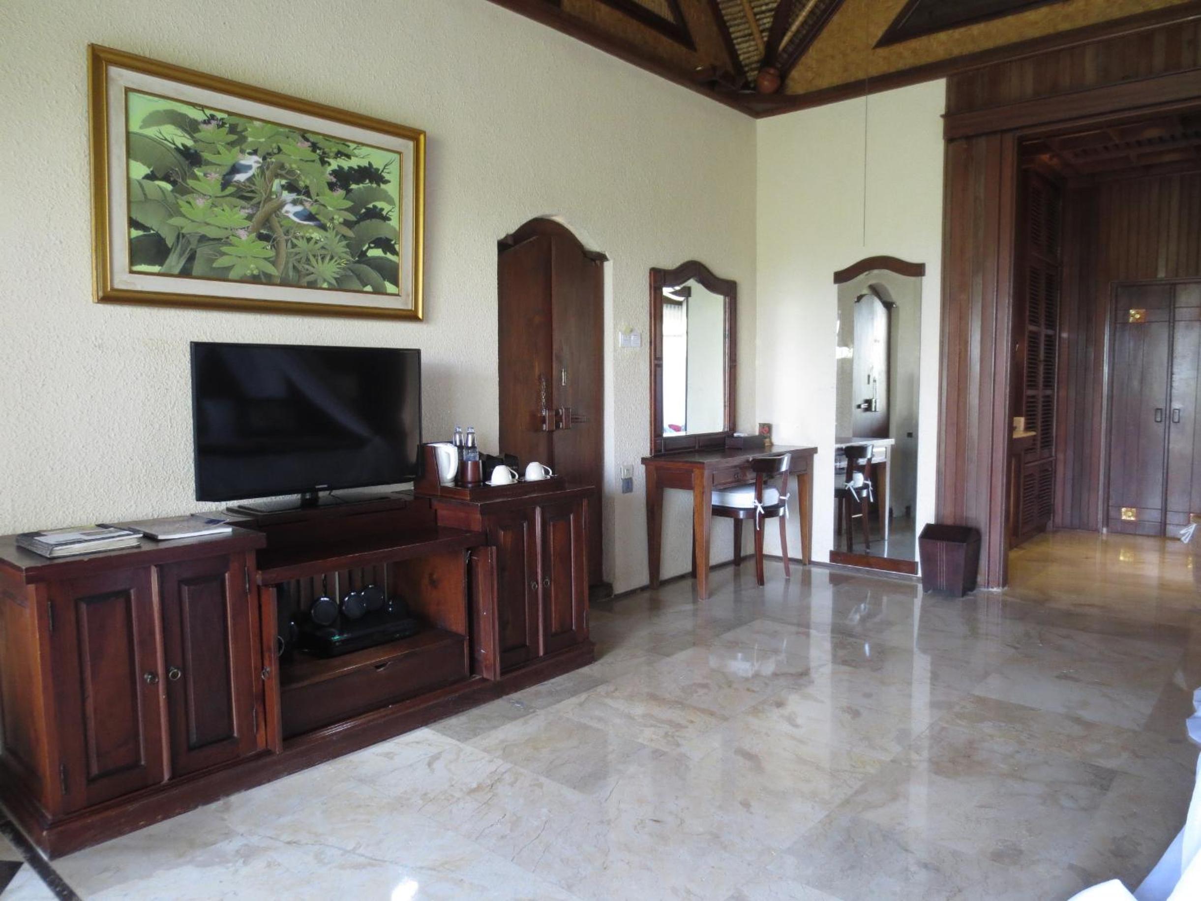 One-Bedroom Private Pool Villa - Photo 9