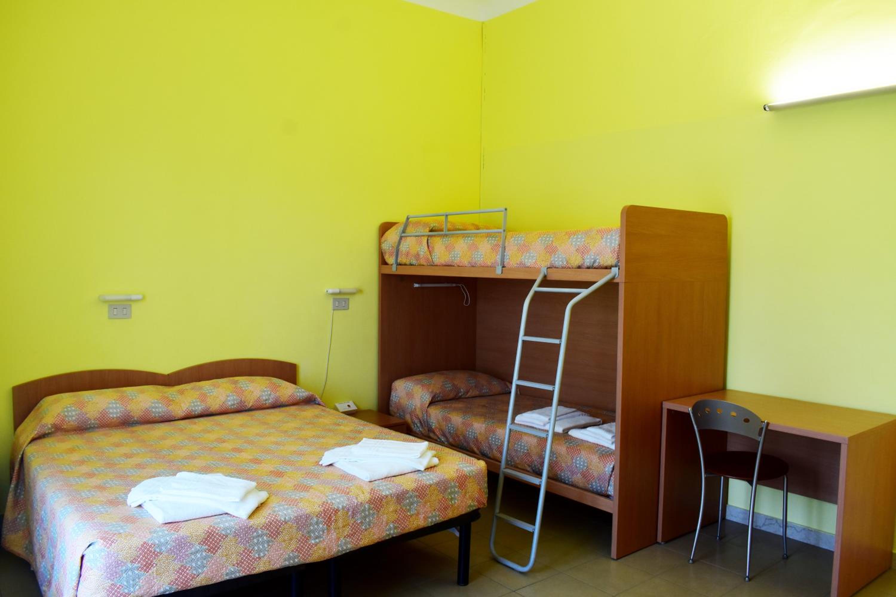 Standard Quadruple Room photo 1