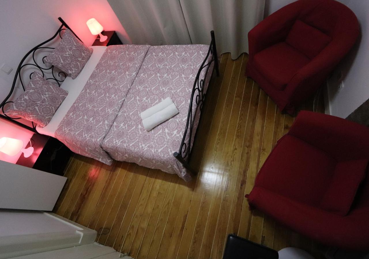 Double Room with Shared Bathroom photo 1
