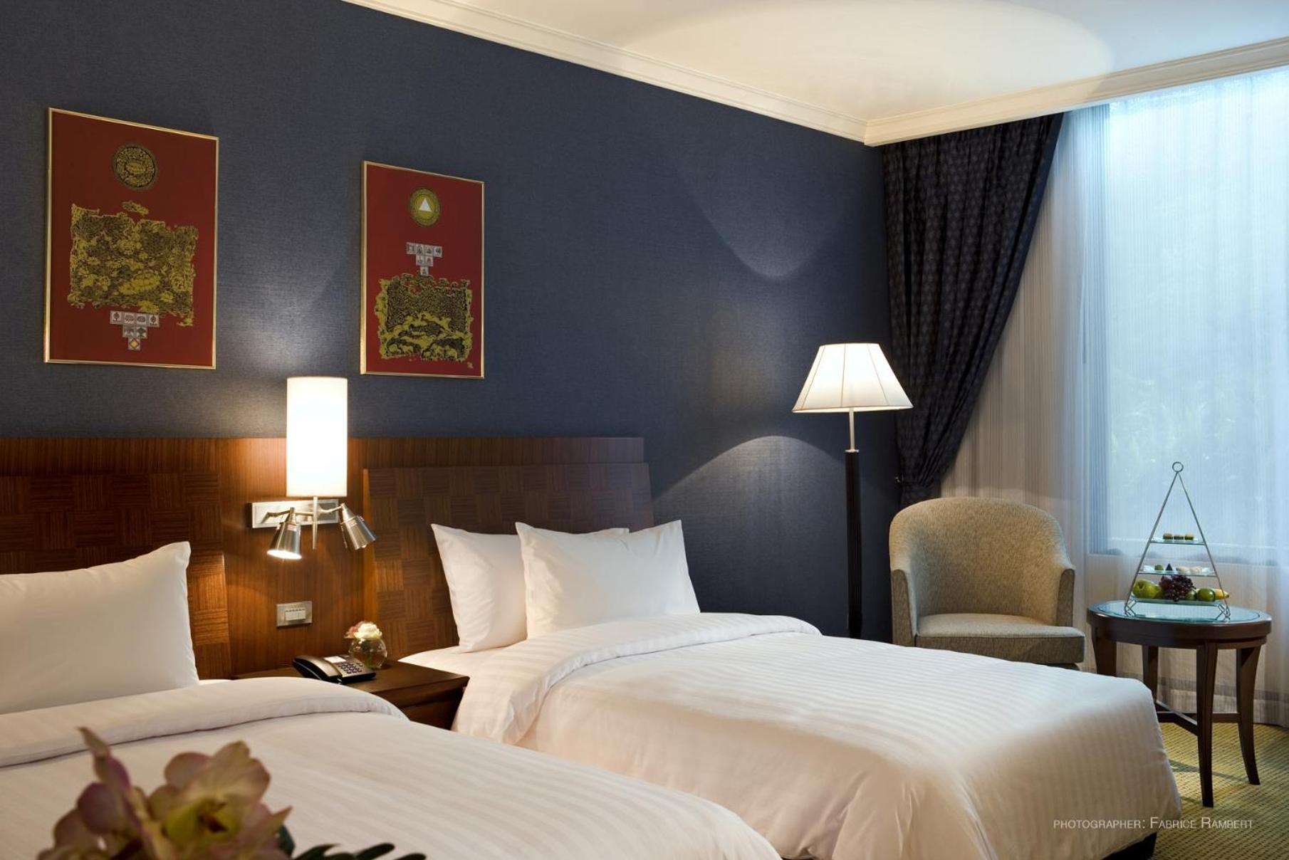 Twin Room thumbnail 5