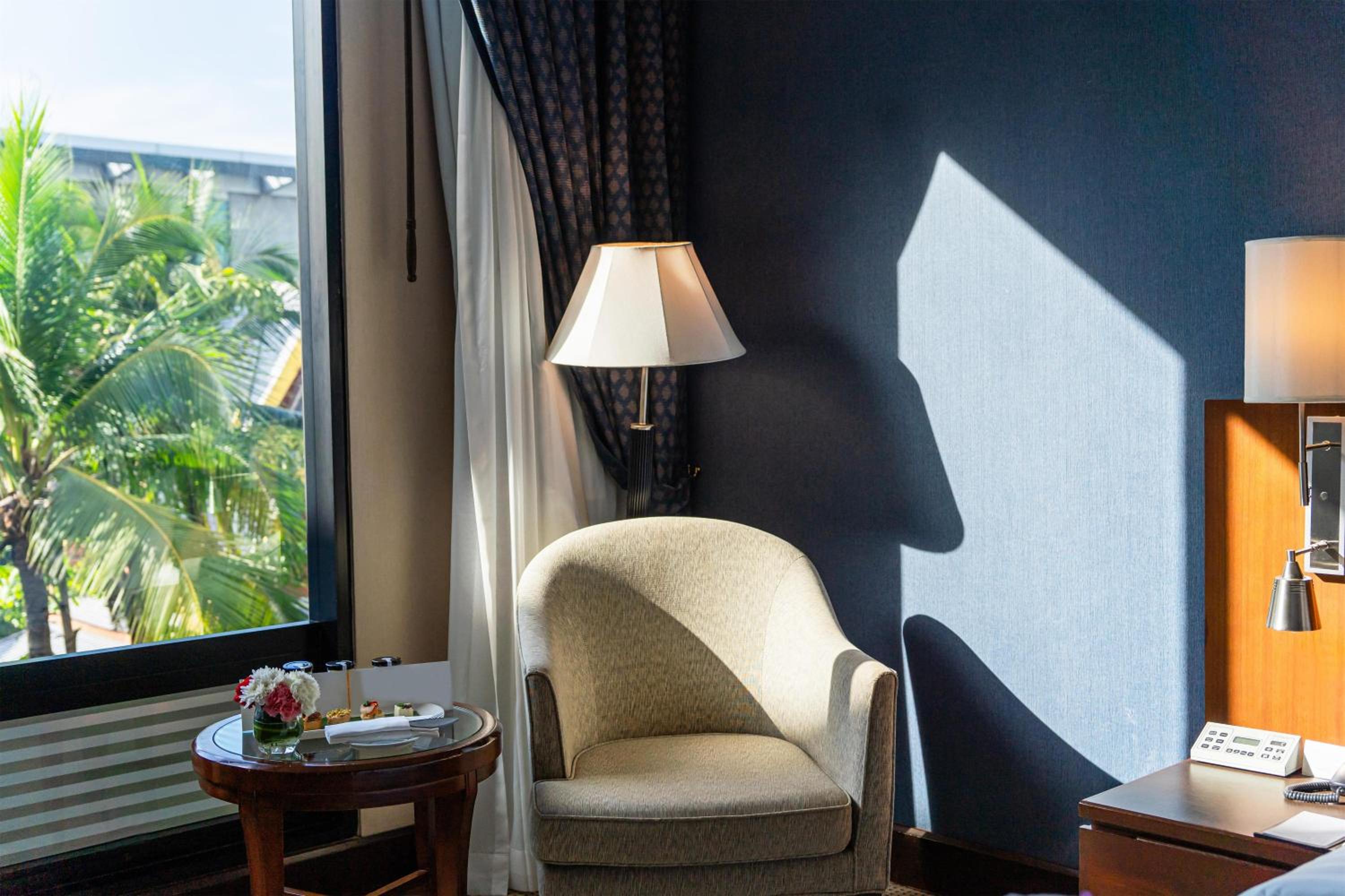 Twin Room with Club Access