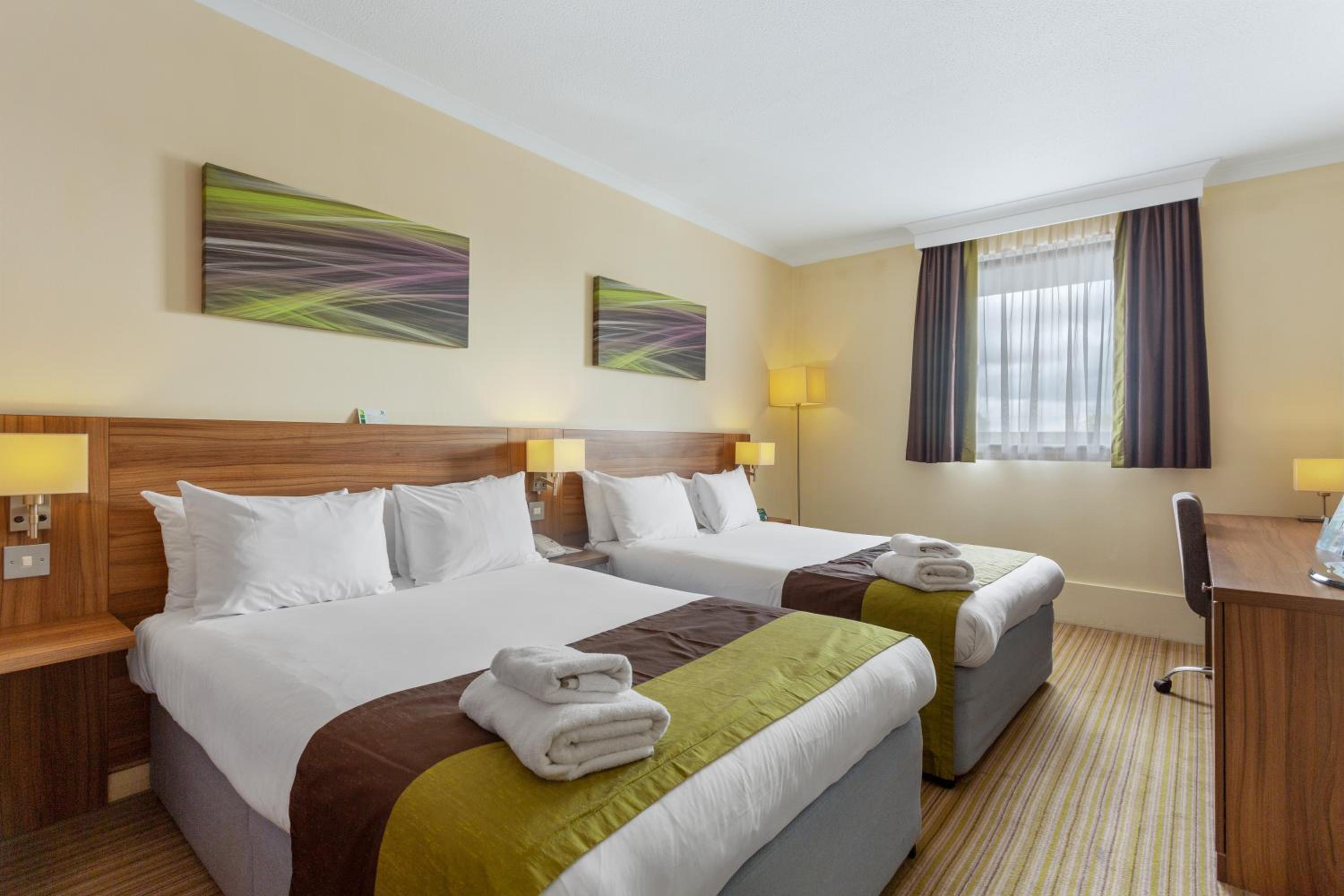 Standard Double Room with Two Double Beds