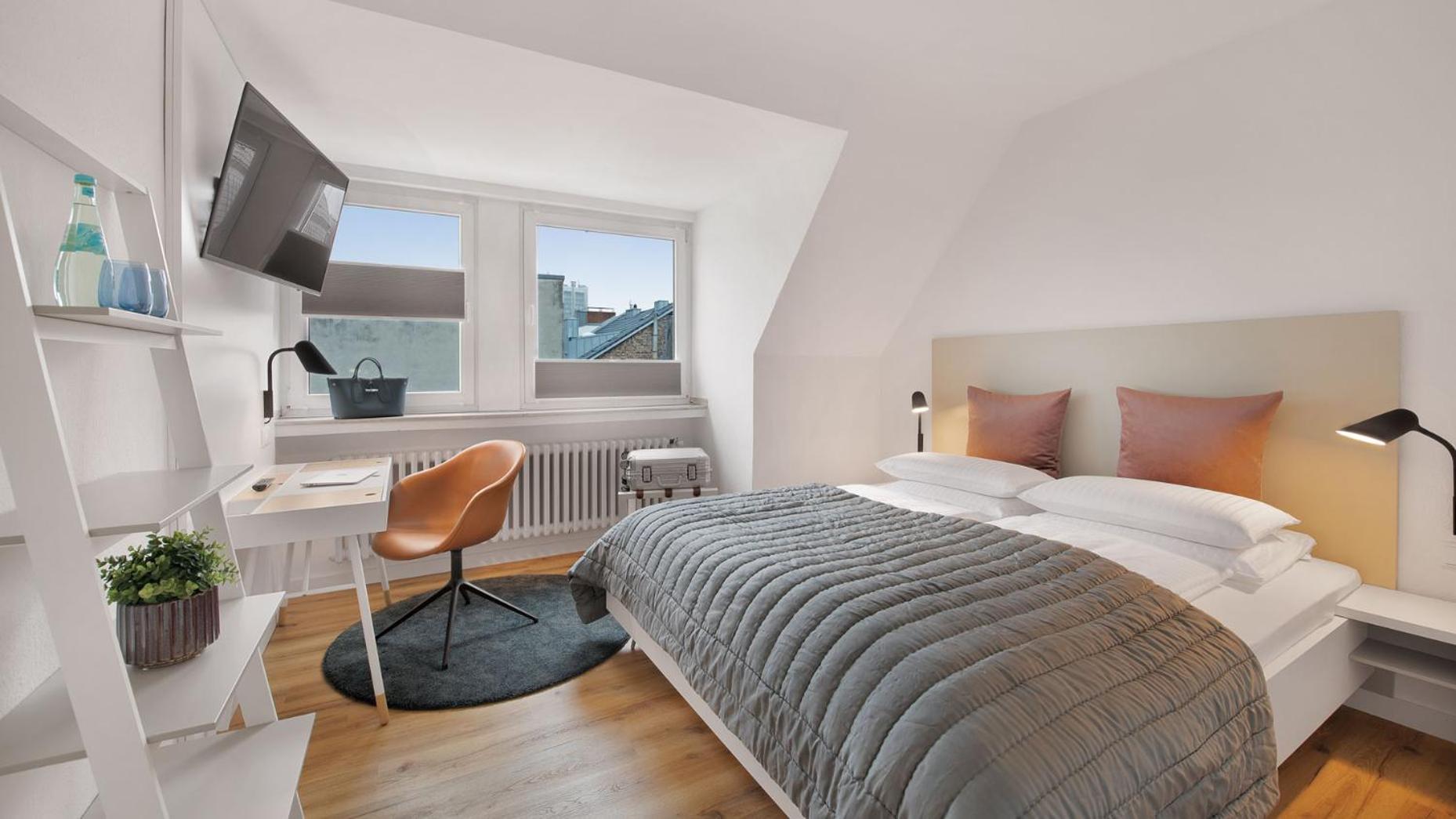 Double Room - Photo 1