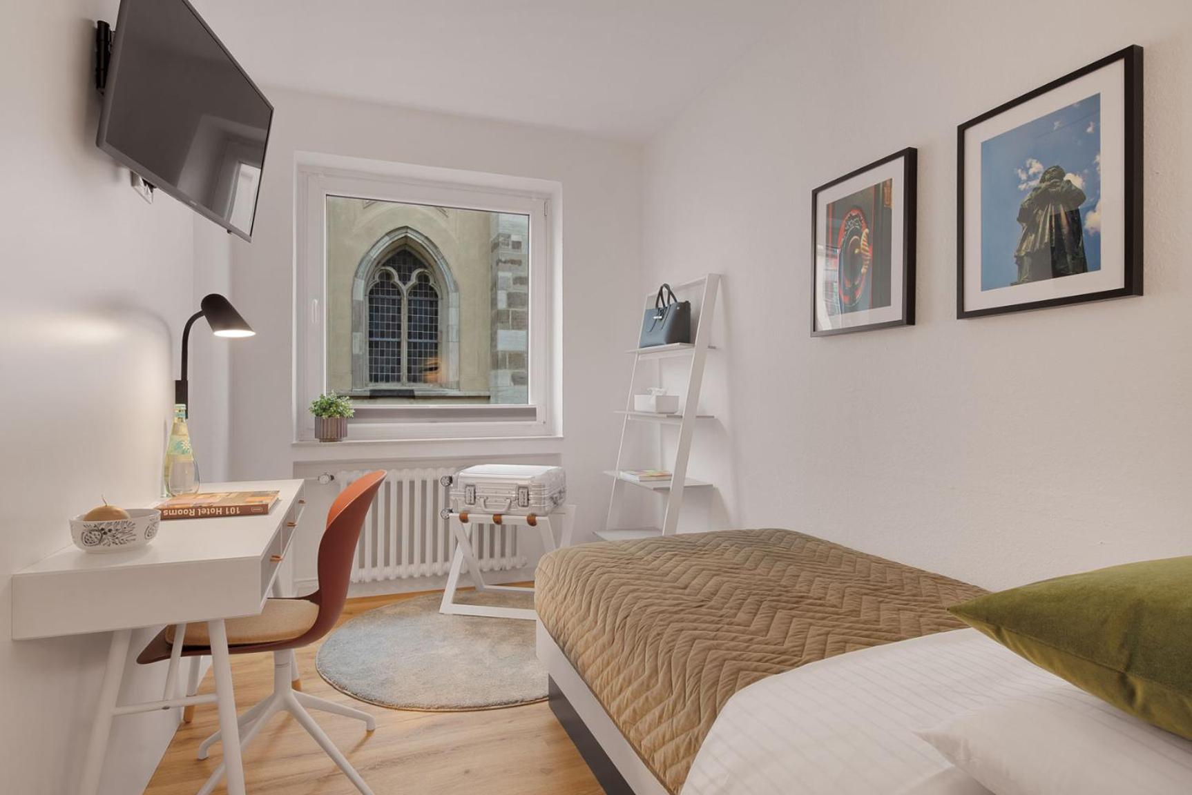Single Room photo 1