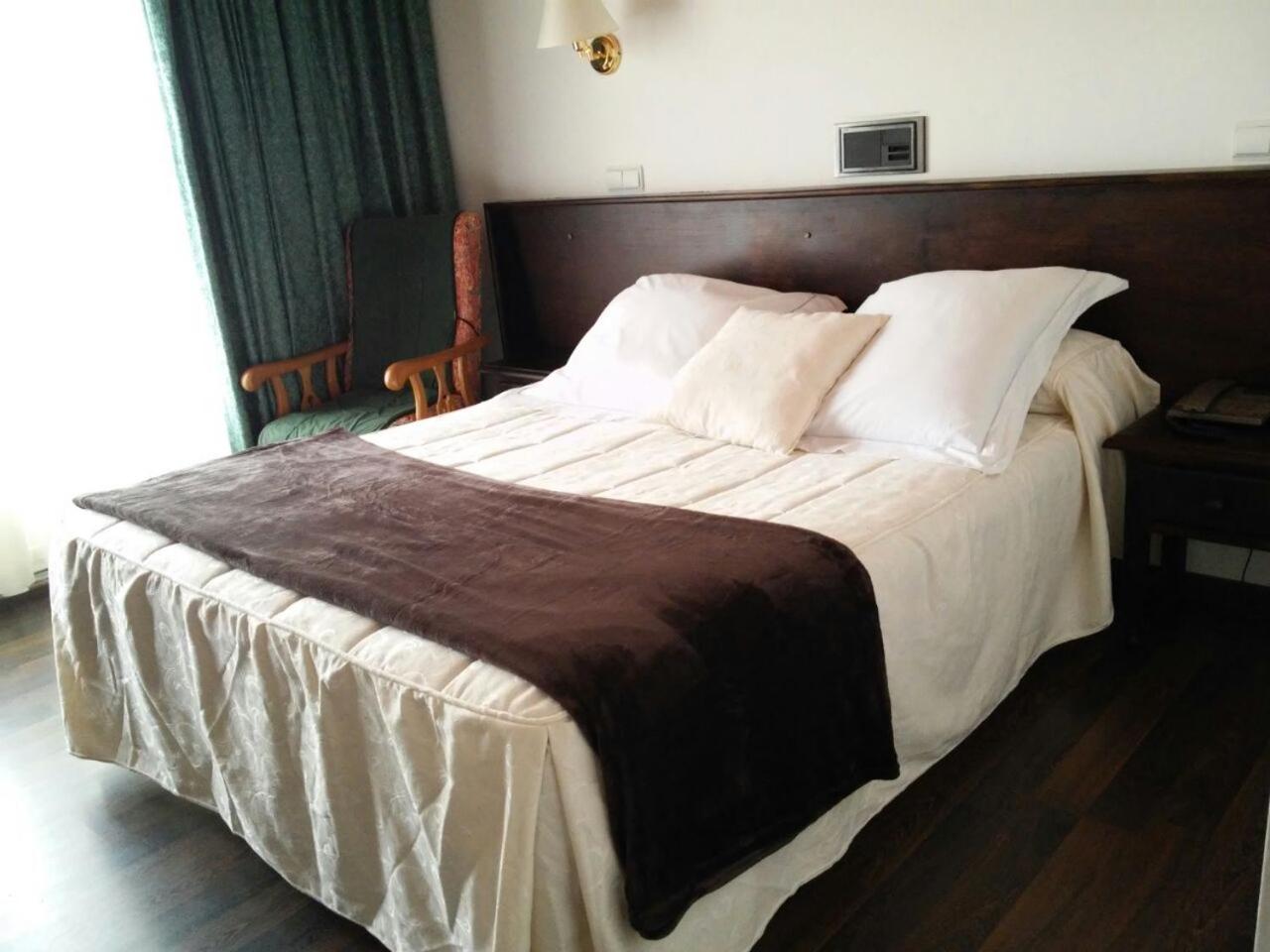 Habitación Doble o con Dos Camas