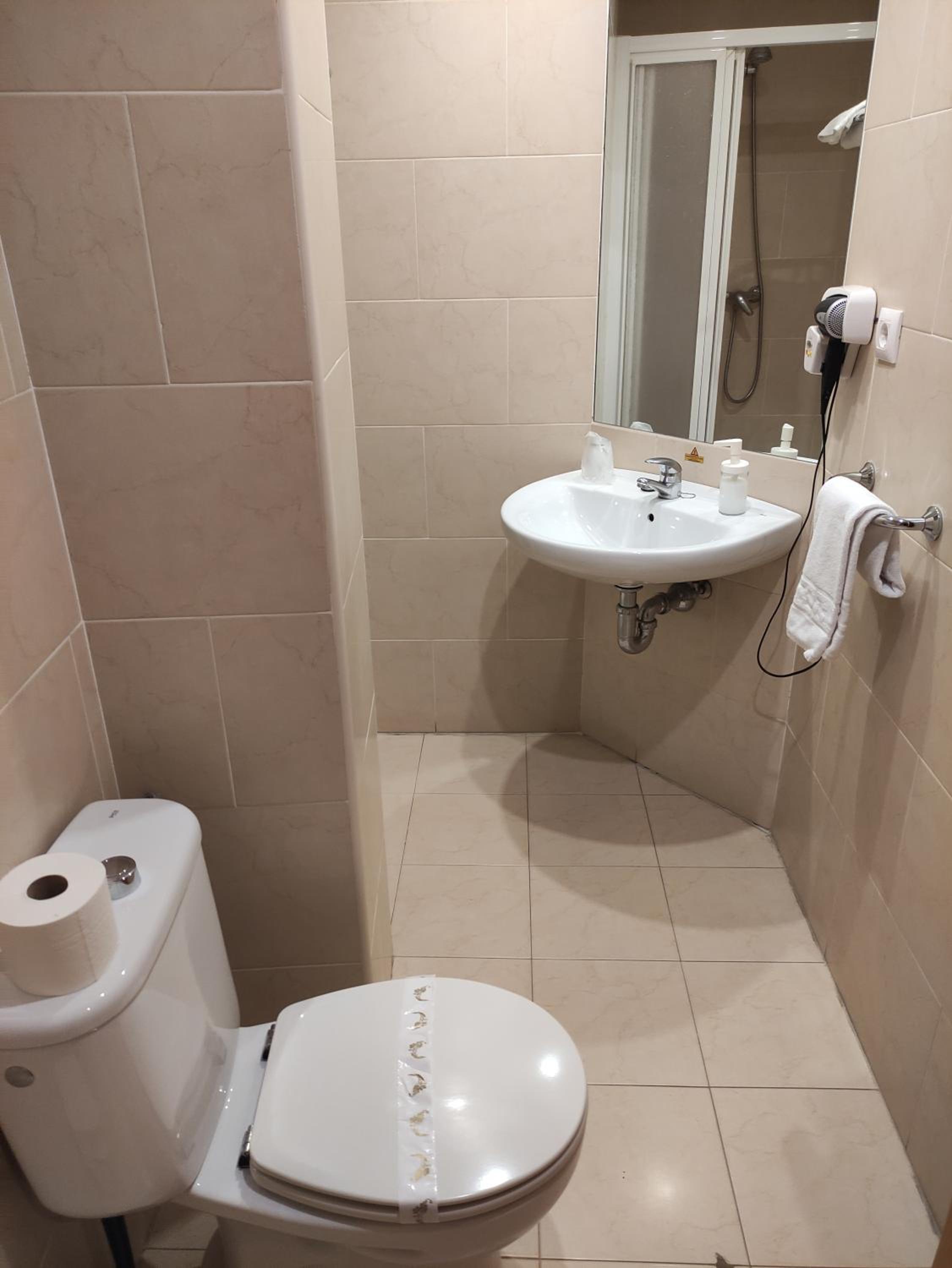 Single Room photo 3
