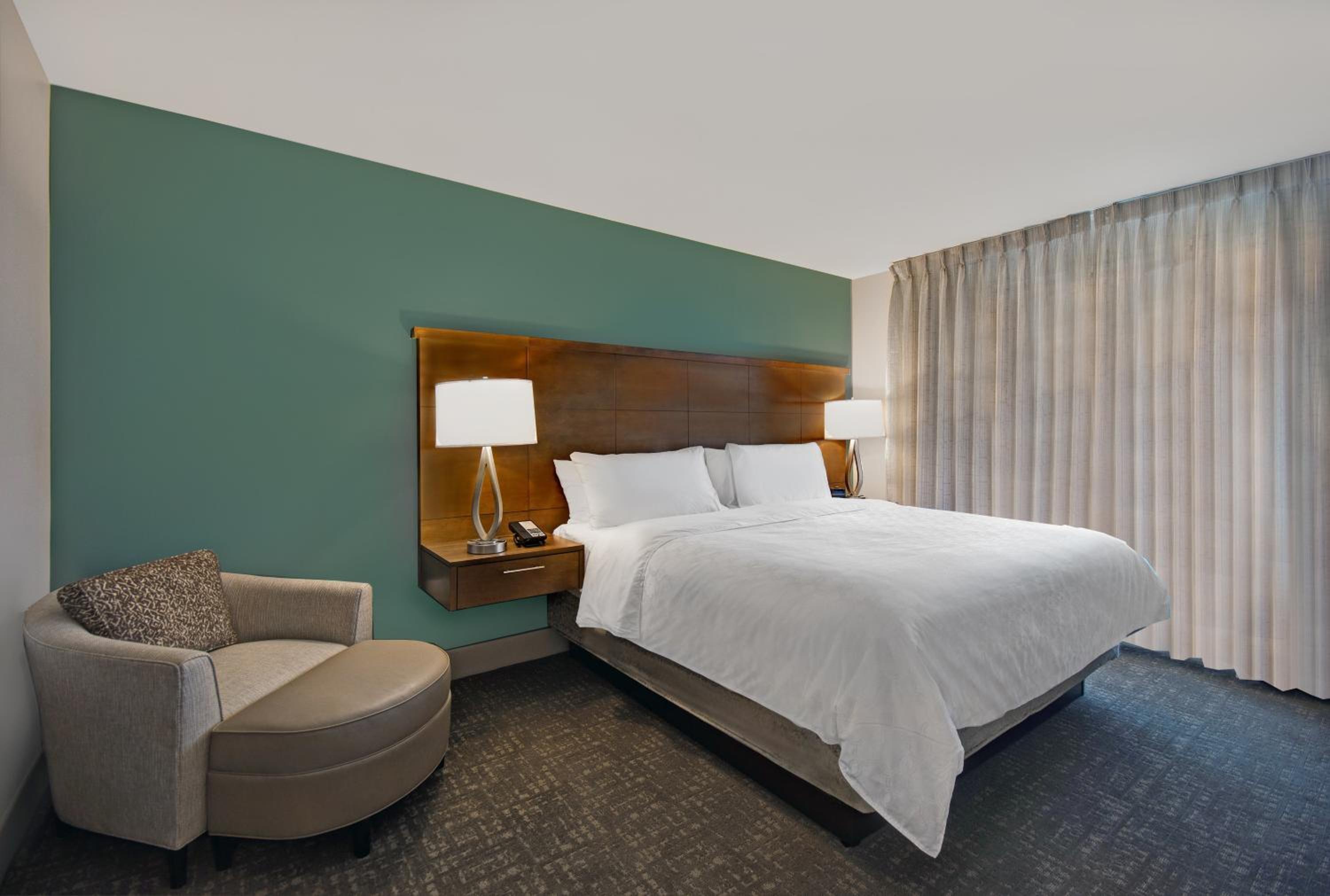 One-Bedroom King Suite - Photo 1