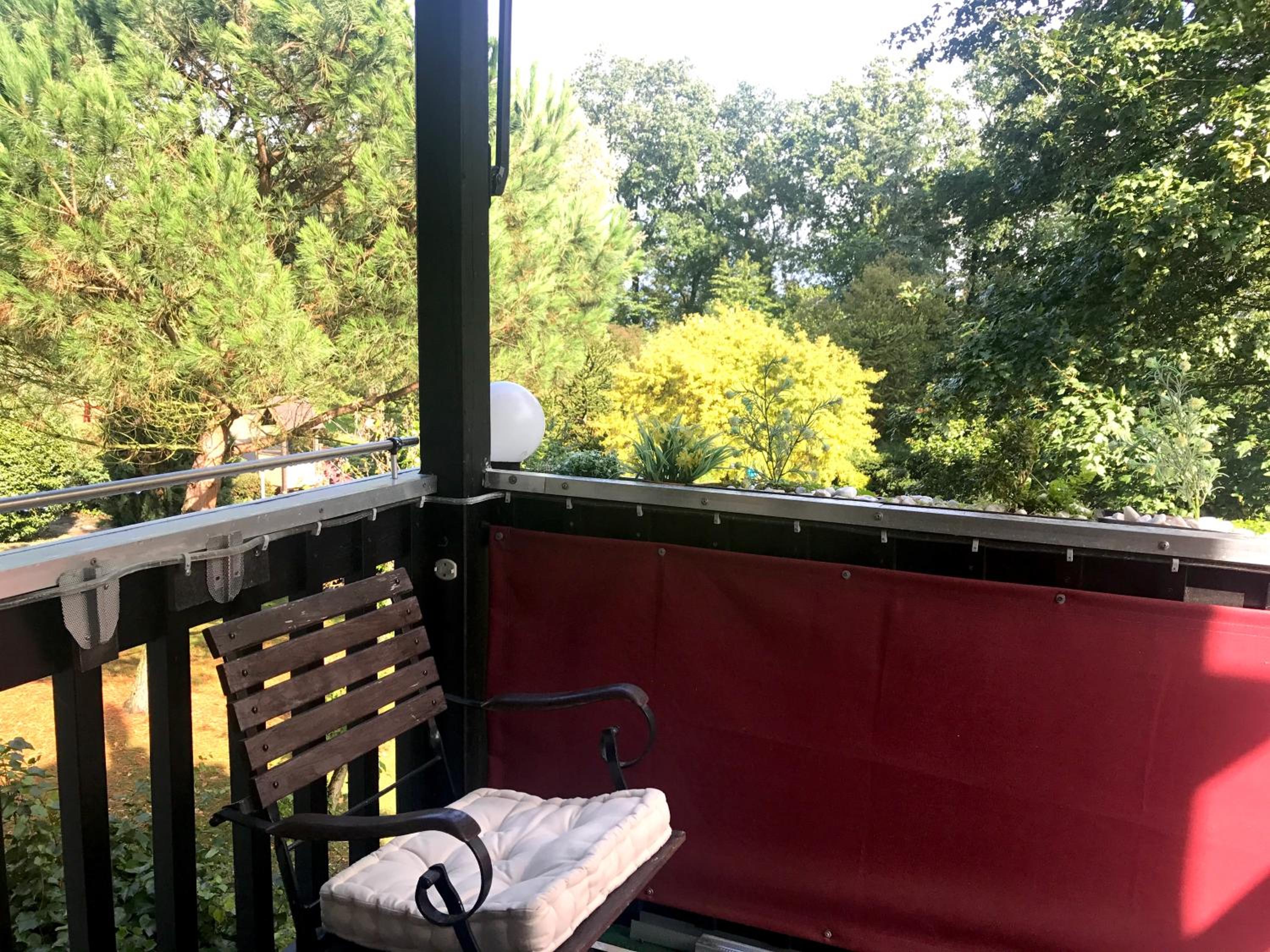 Apartment with Lake View photo 2
