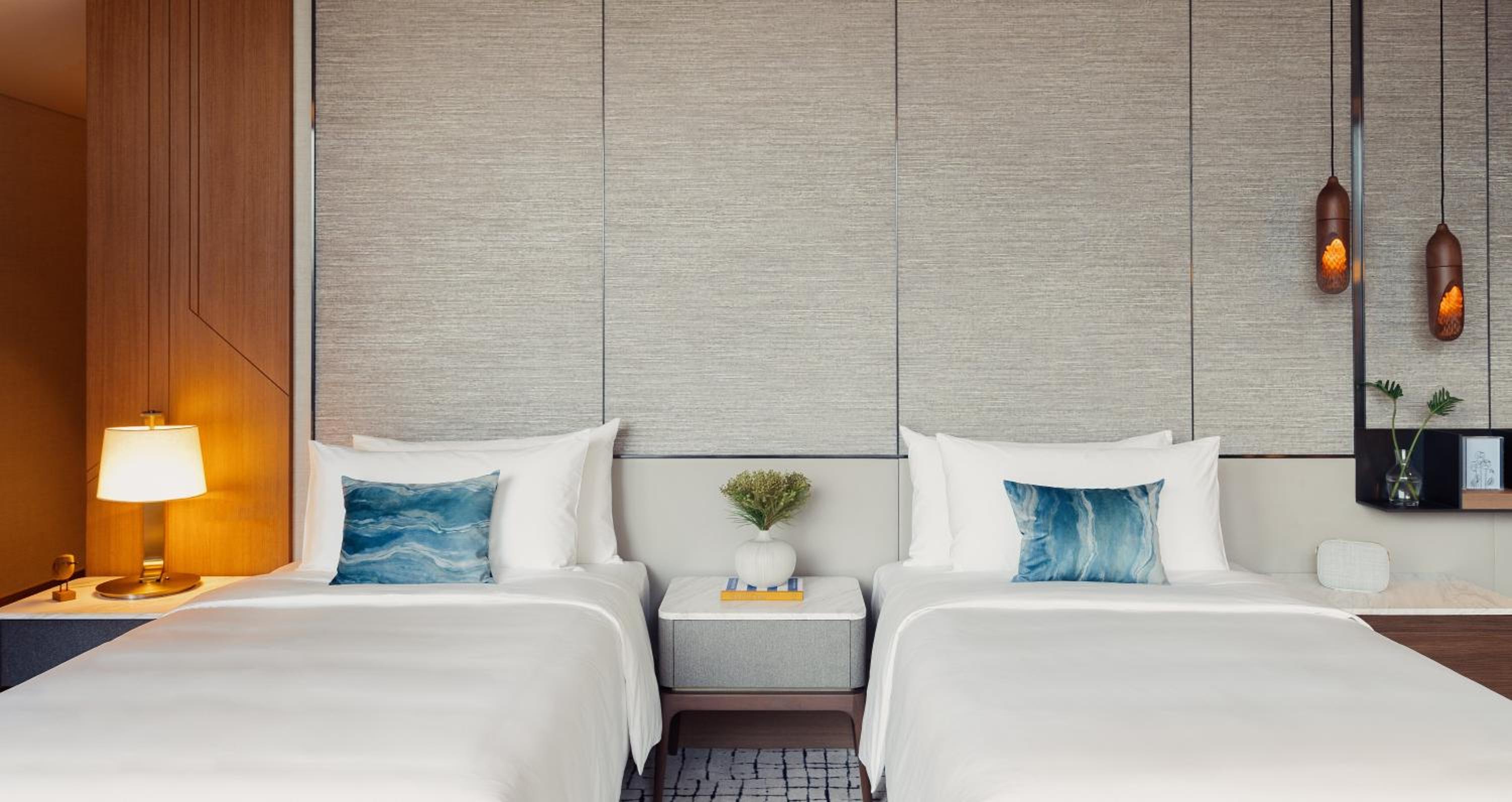 Essential Twin Room