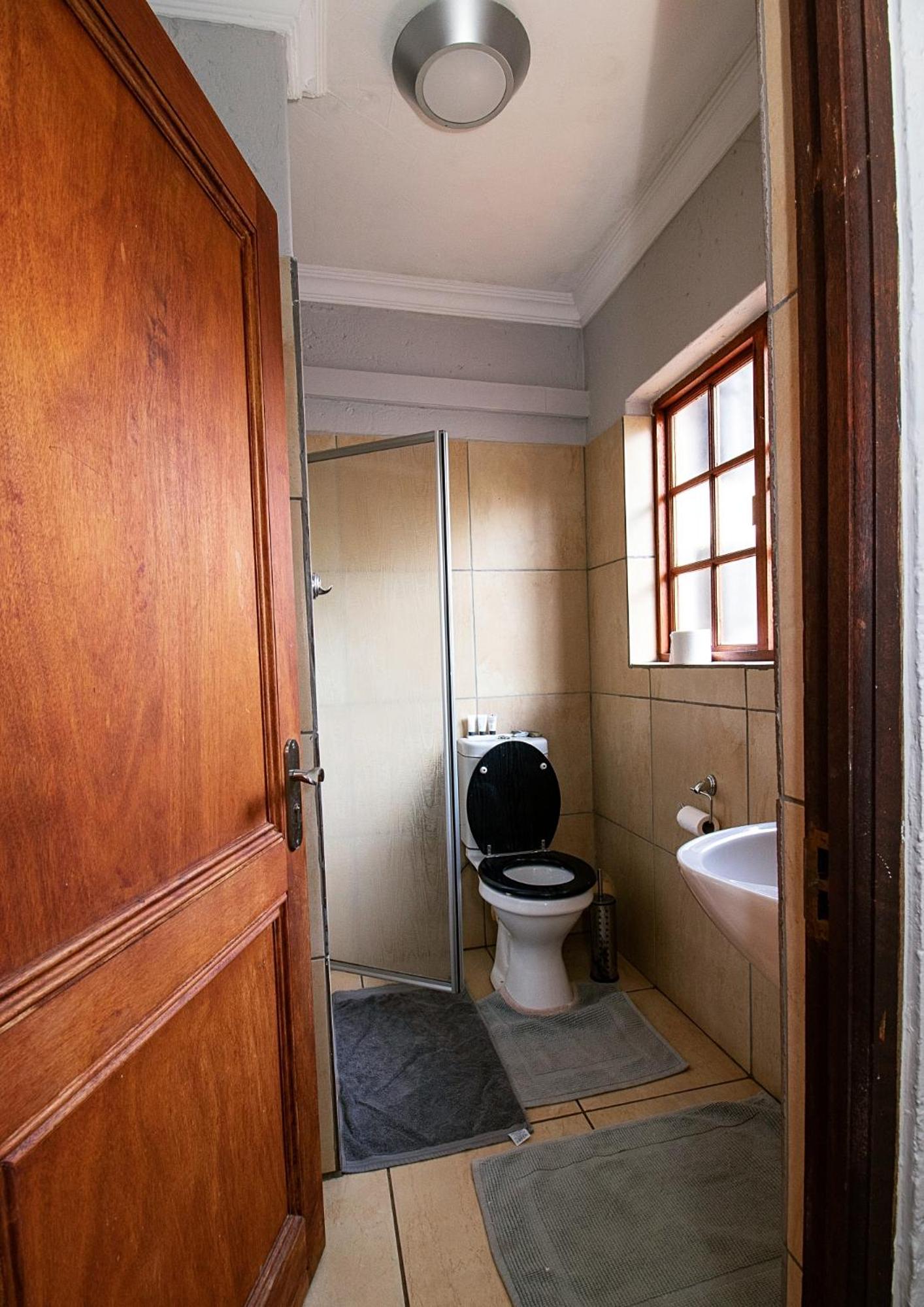  Double Room - Photo 4