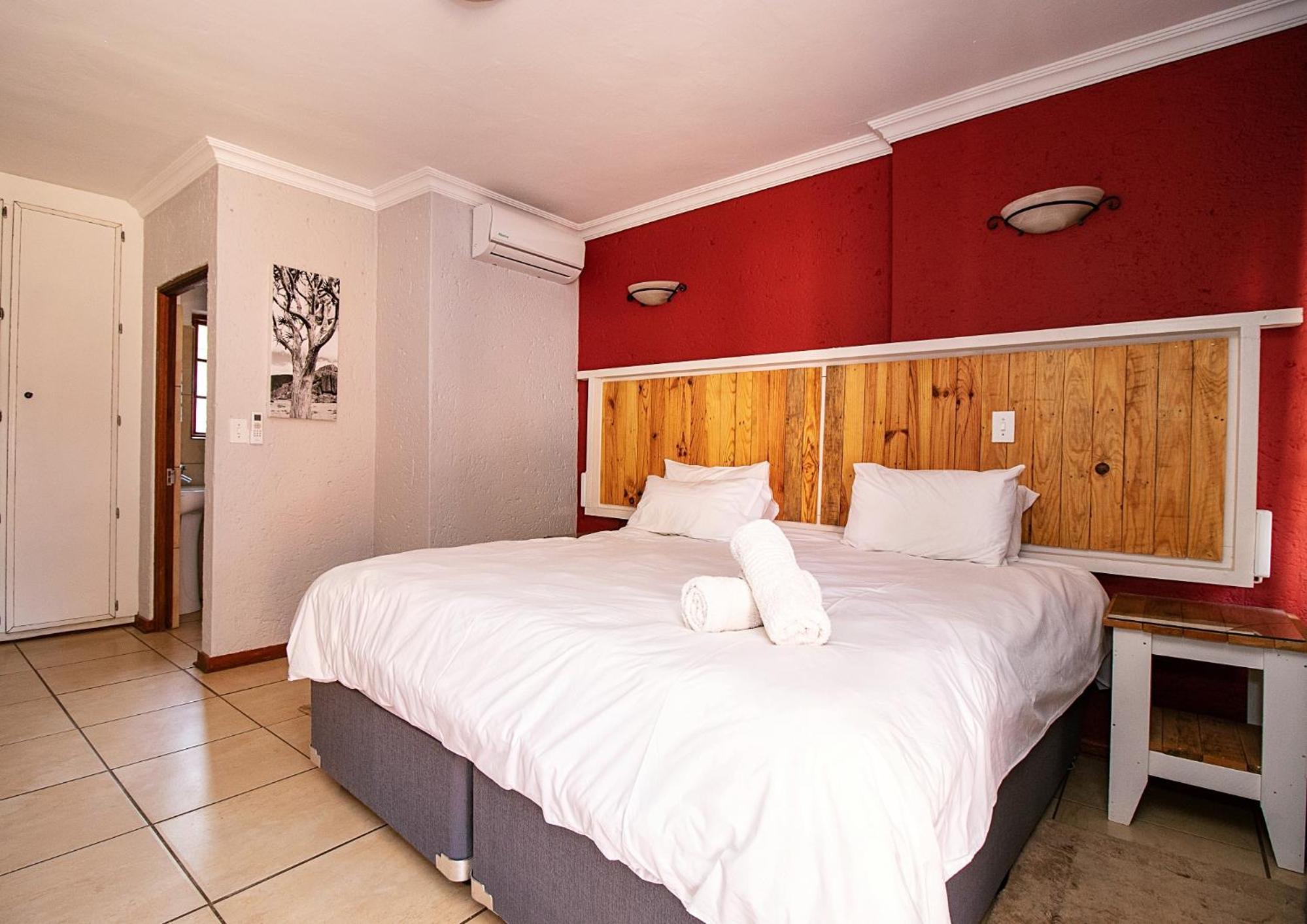  Double Room - Photo 9