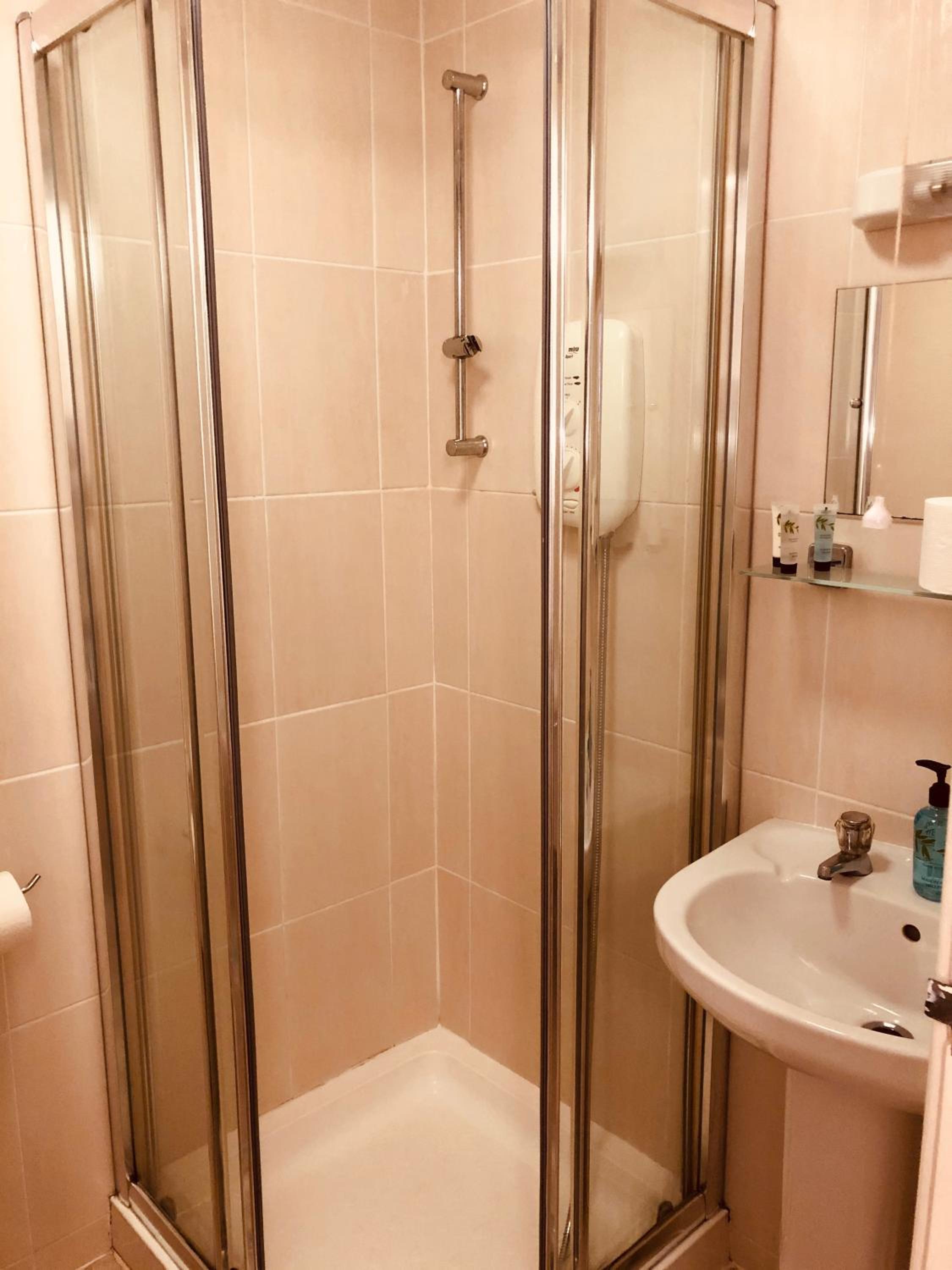 Standard Double Room photo 2