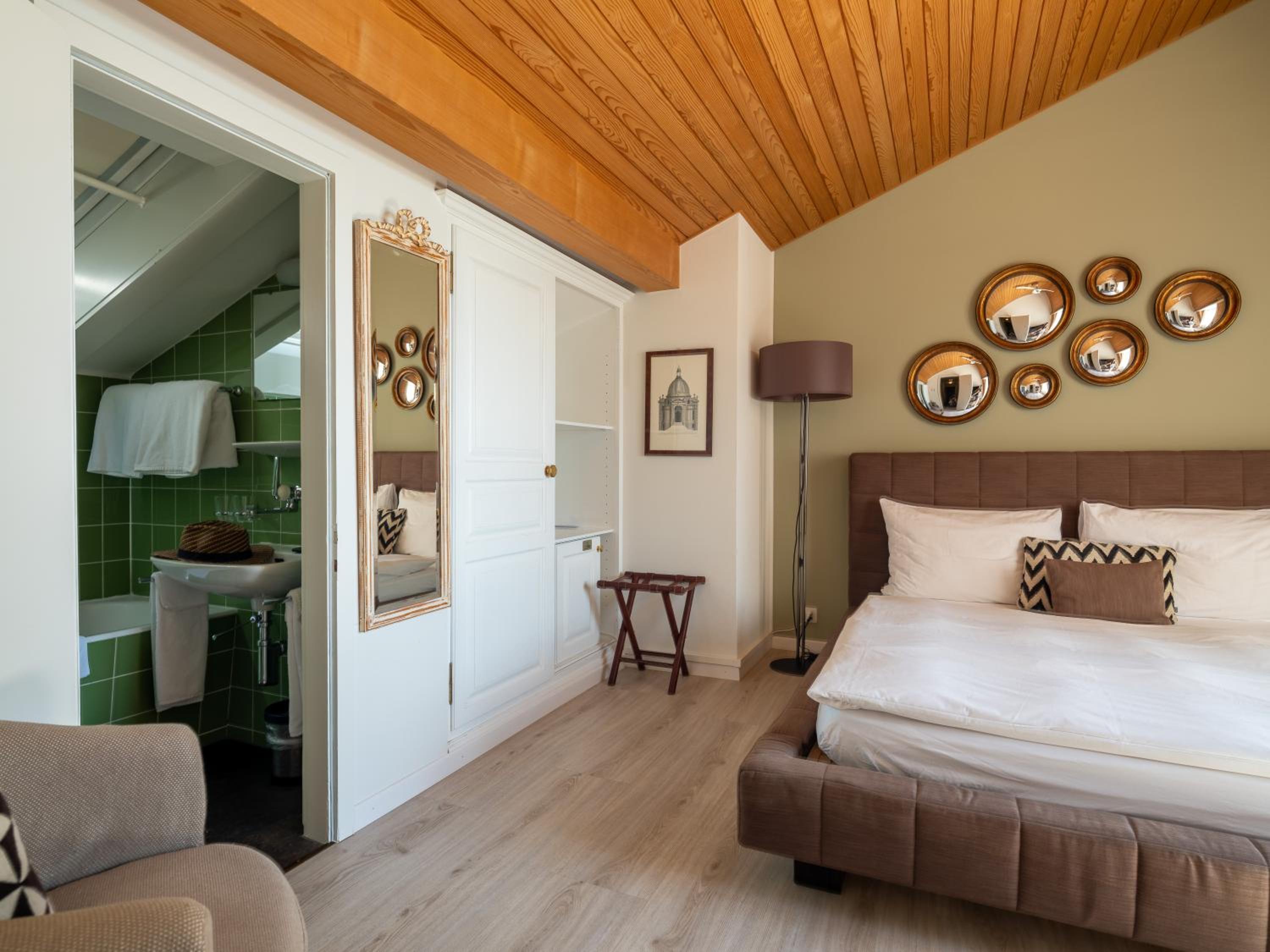 Classic Double Room - Photo 4