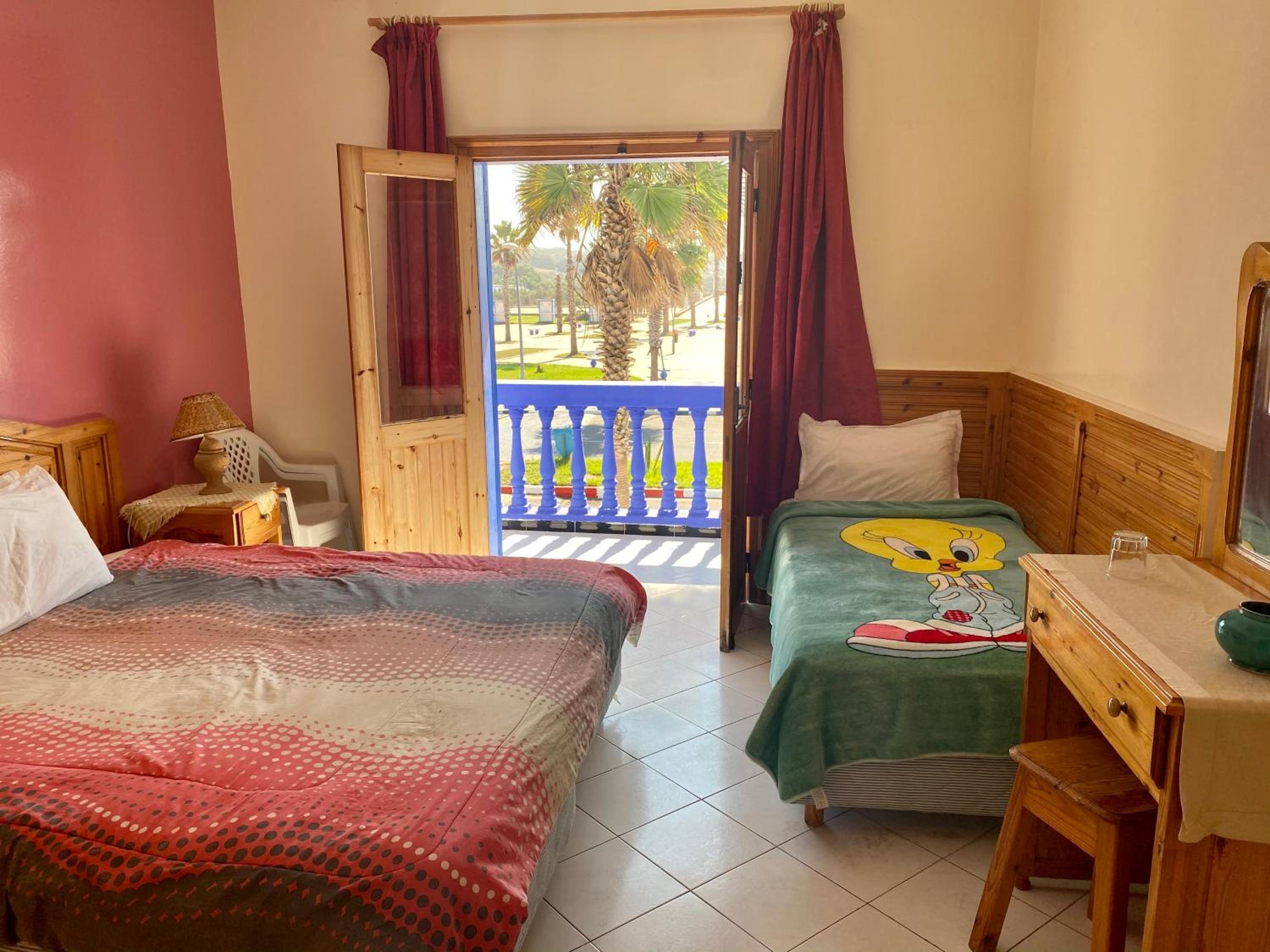Large Double Room - Photo 2