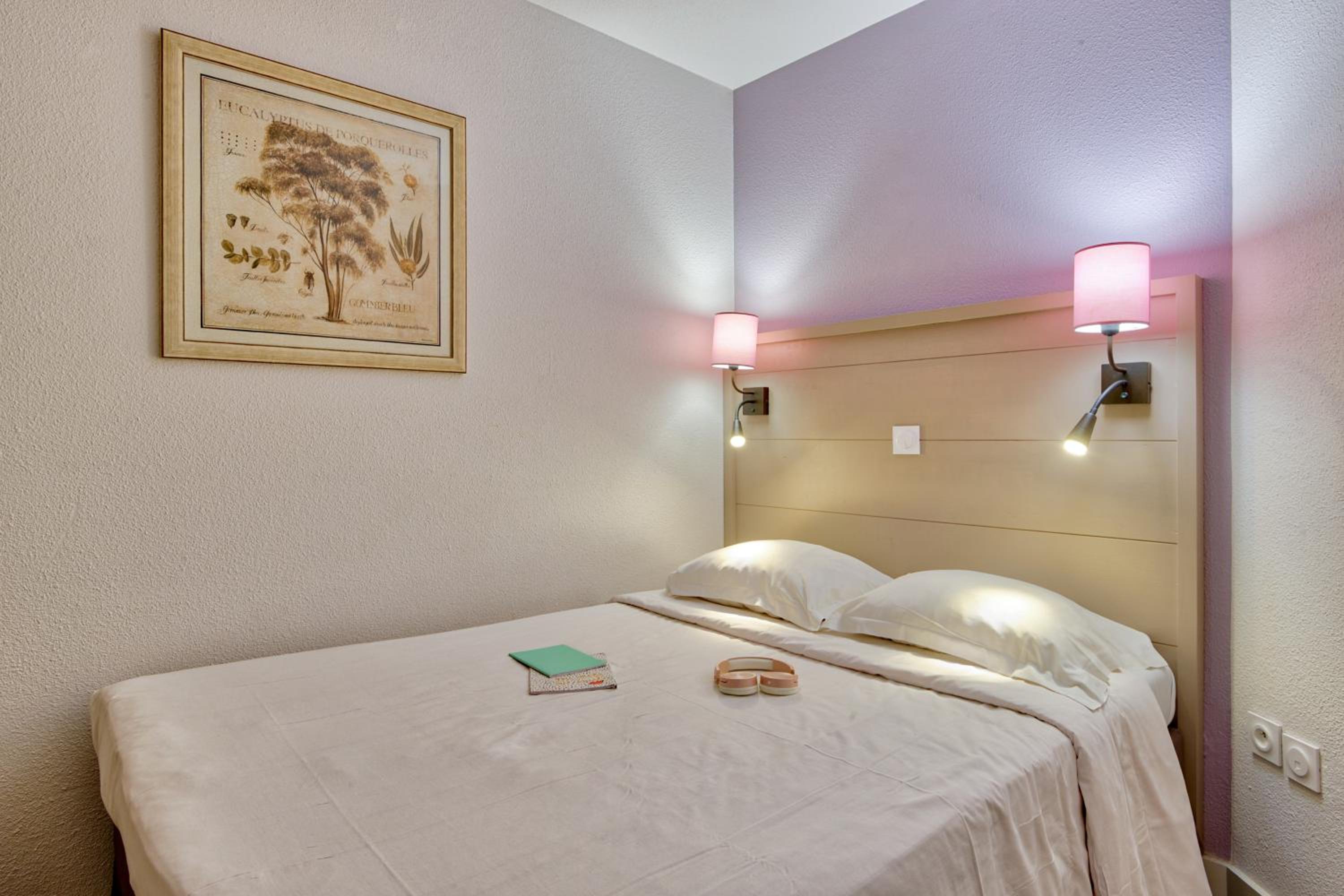 Superior One-Bedroom Apartment with Air Conditioning, Terrace or Balcony (4 People) - Garden View - Photo 1