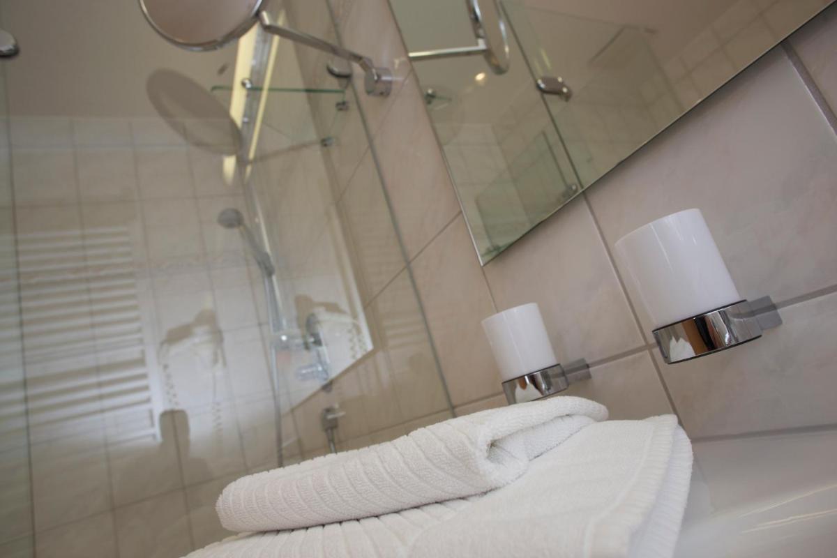 Deluxe Single Room photo 3