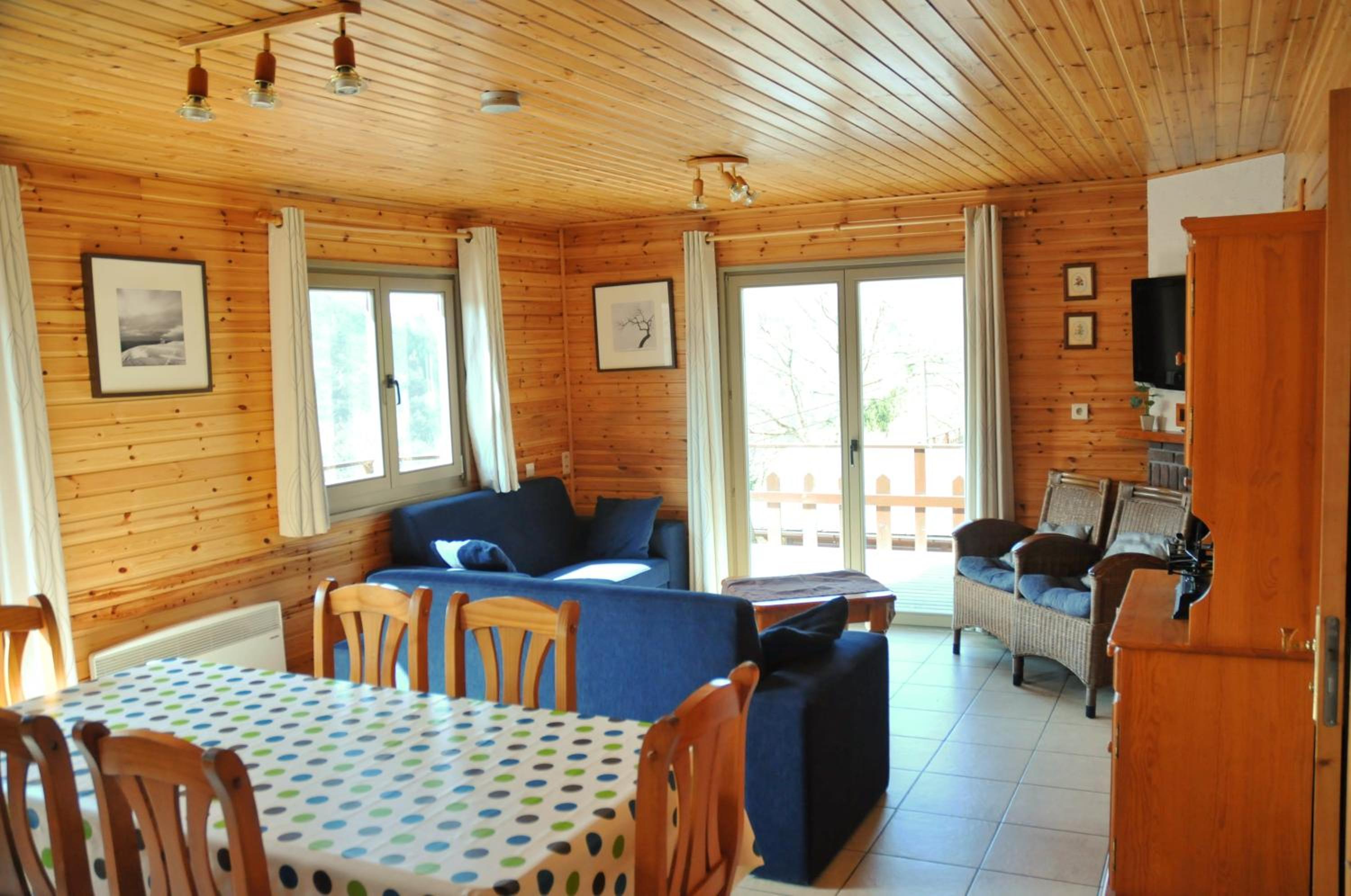 Four-Bedroom Chalet photo 3
