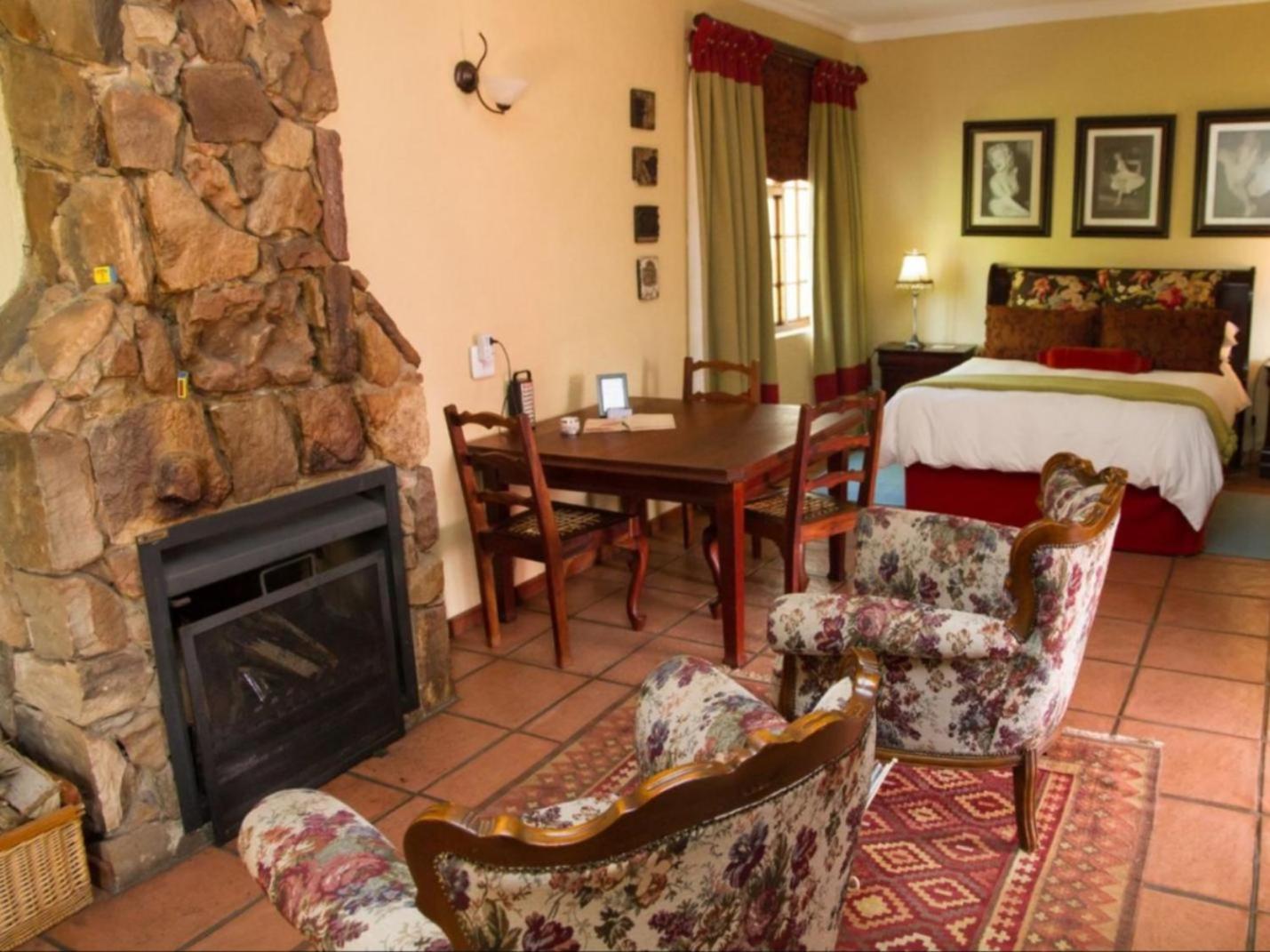 Honeymoon Suite - Photo 9