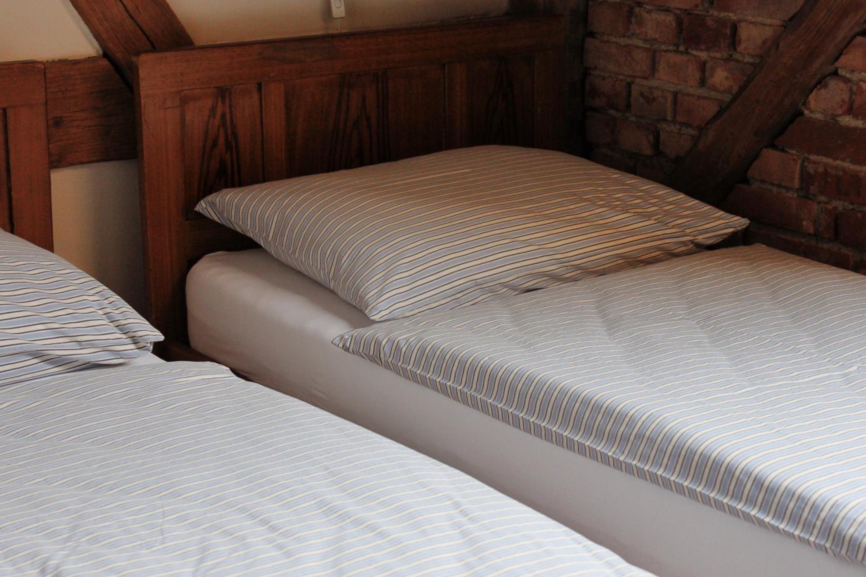 Twin Room with Extra Bed photo 1