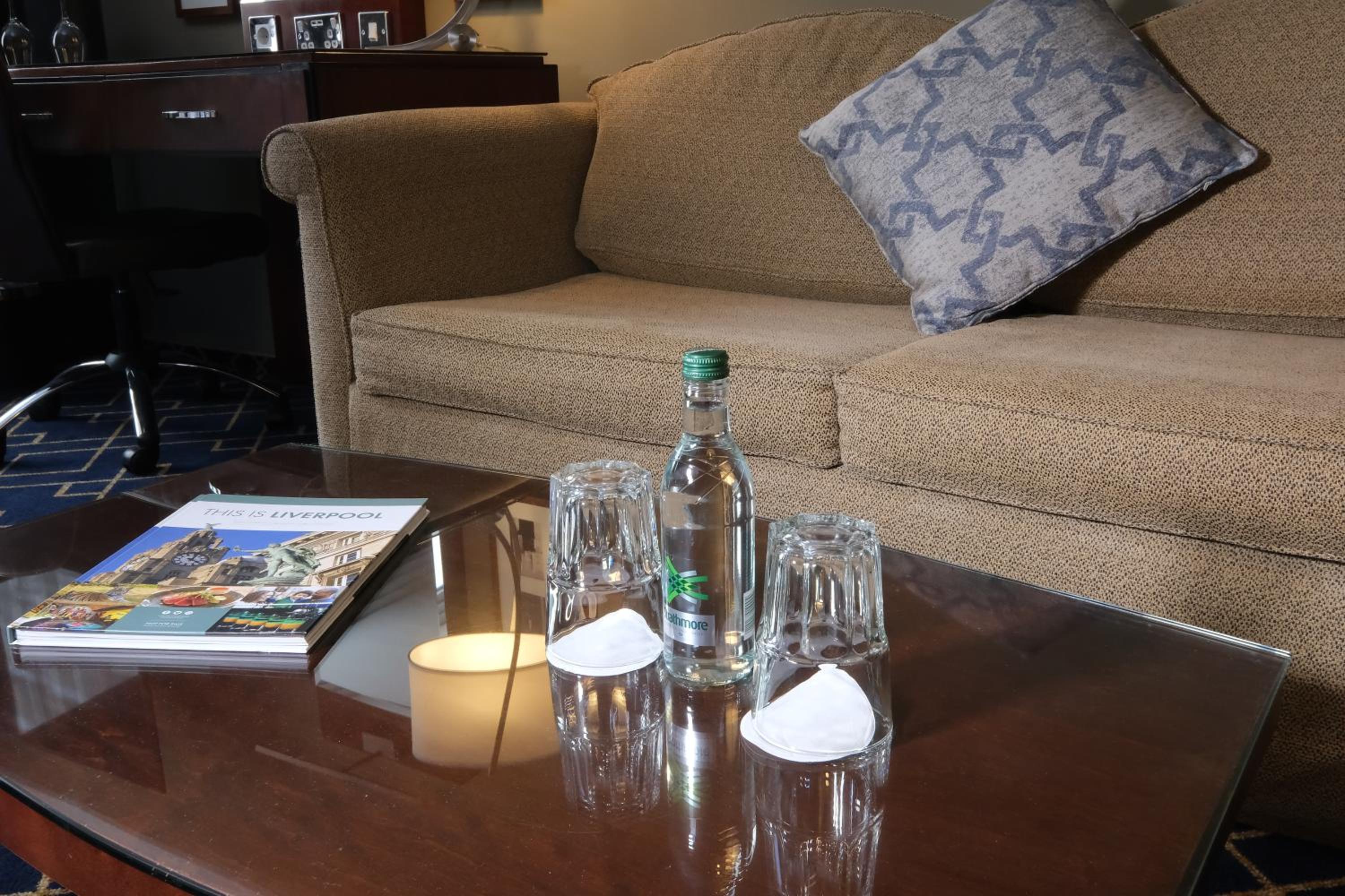 Premium Queen Room with sofa bed