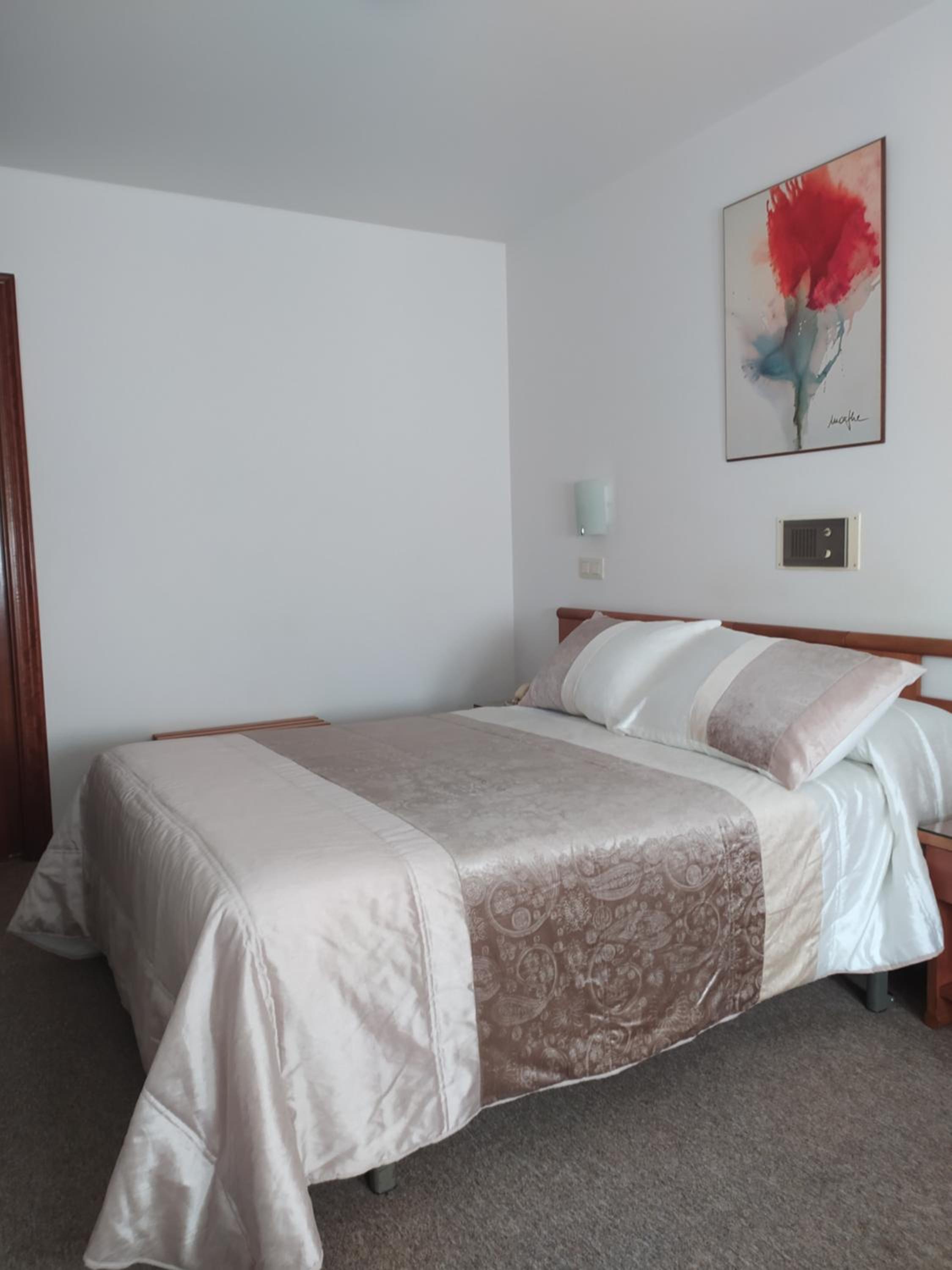 Habitación individual con baño privado