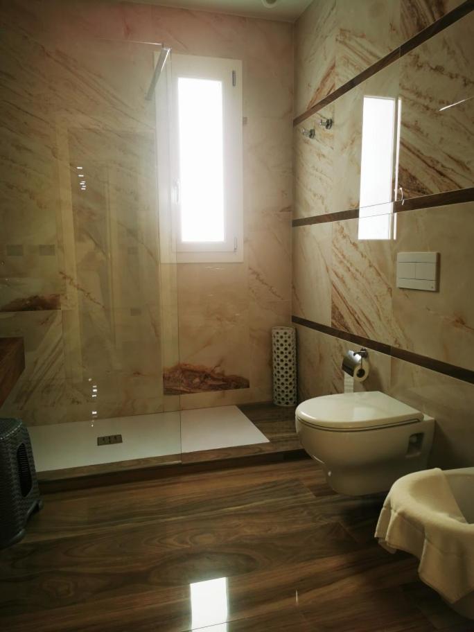 Deluxe Quadruple Room with Sea View photo 2