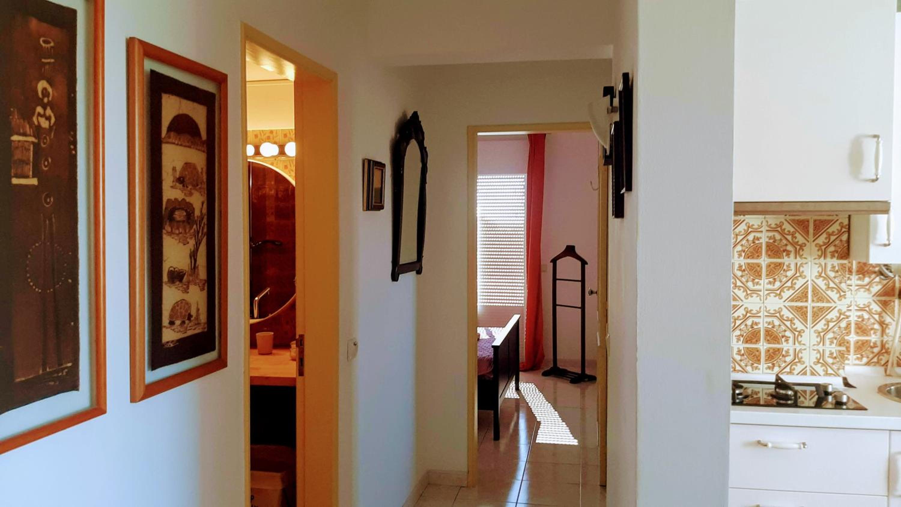 Apartment with Sea View - Photo 11
