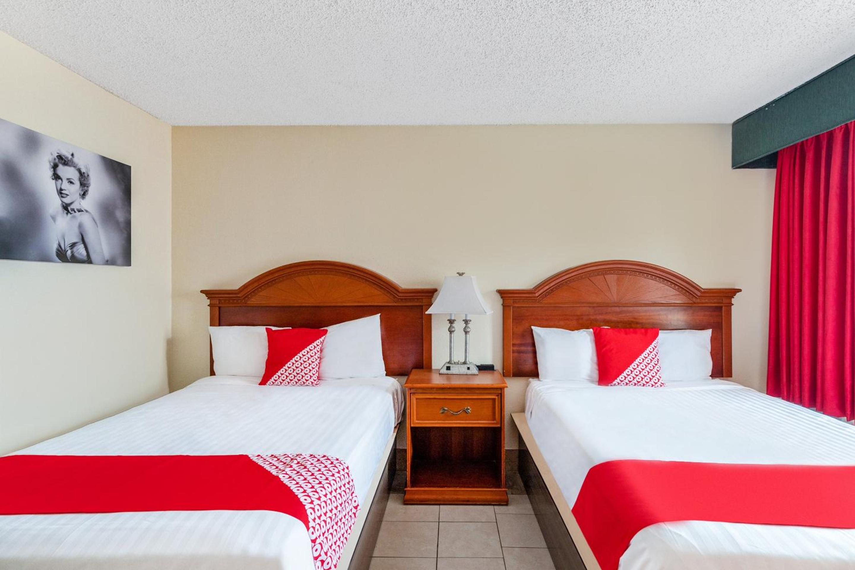 2 Full Bed - Photo 8