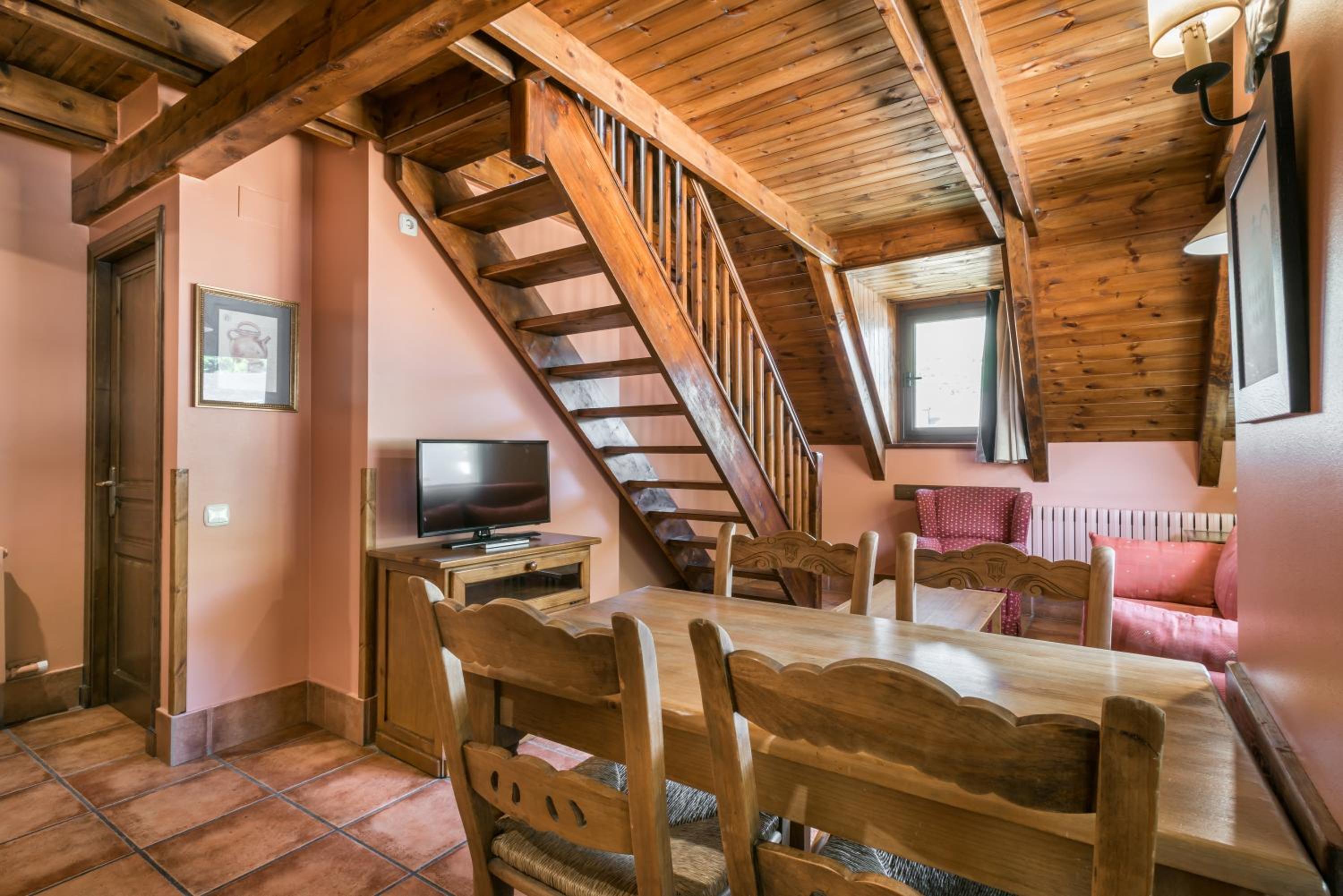 Duplex Apartment (5 Adults) with access to swimming pool photo 2