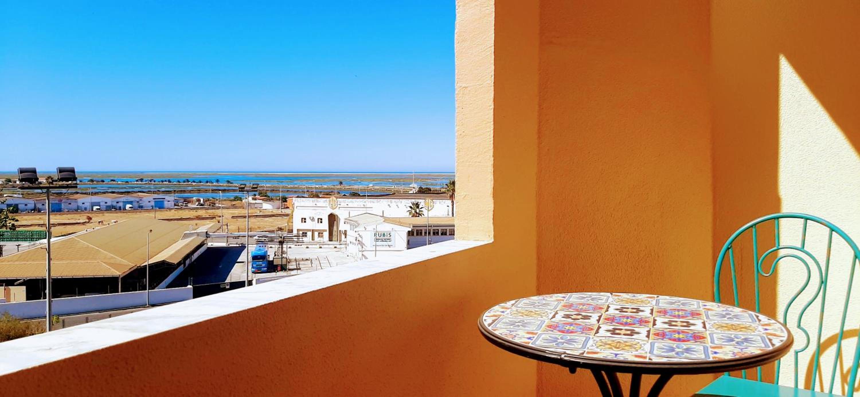 Apartment with Sea View - Photo 15