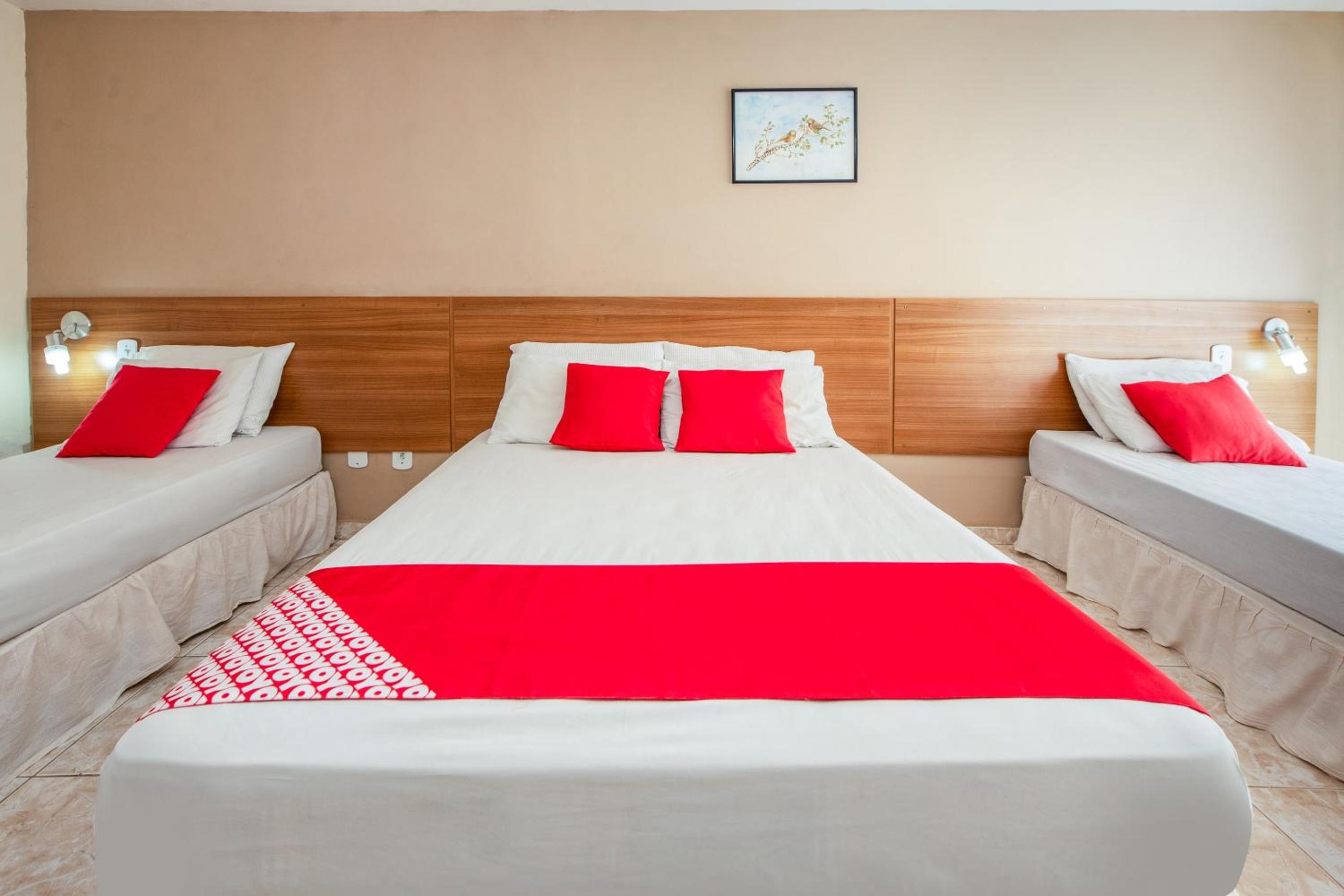 Quadruple Room (1 Double bed + 2 Single beds)