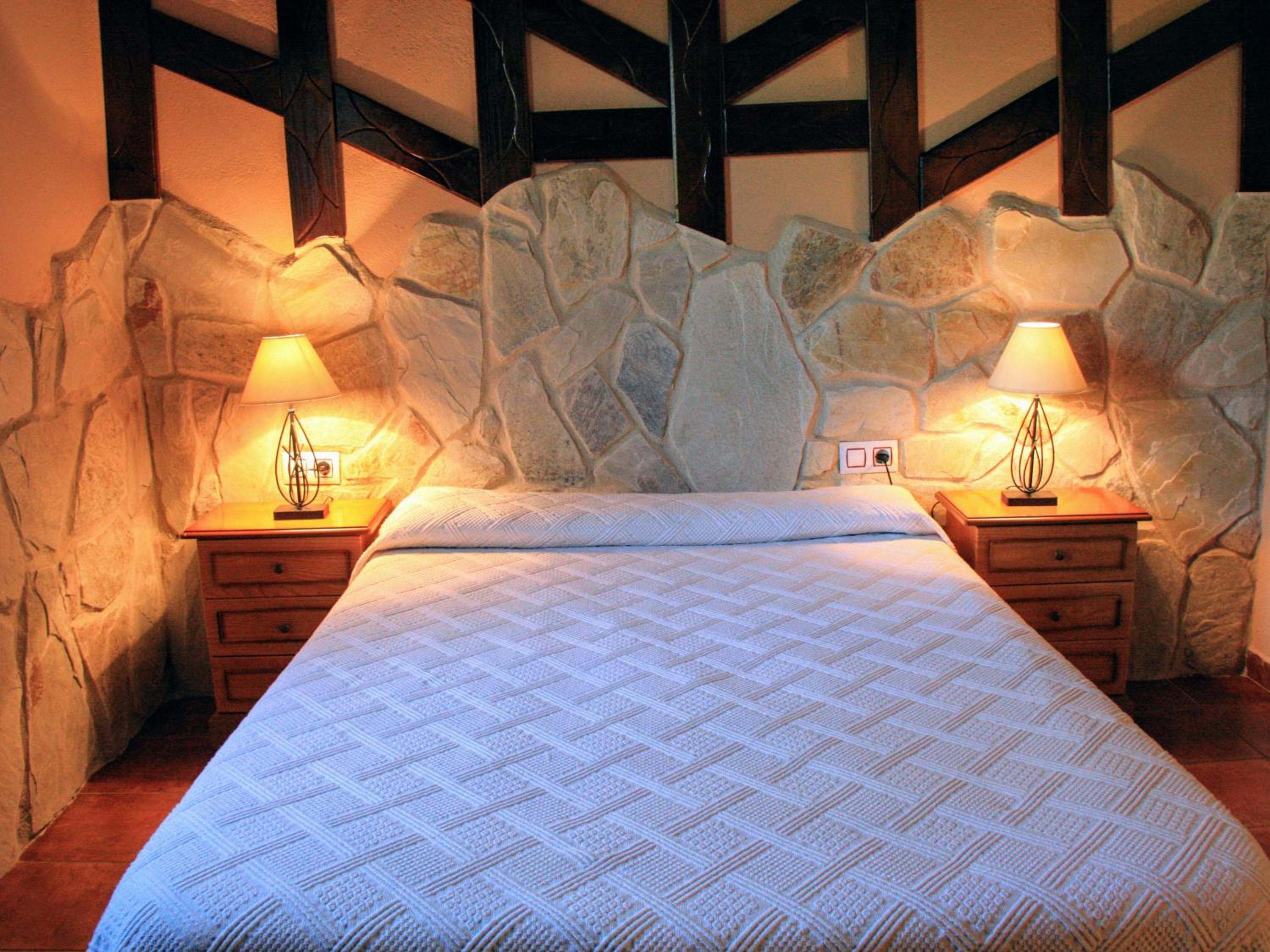 Country House with Fireplace (4 pax)