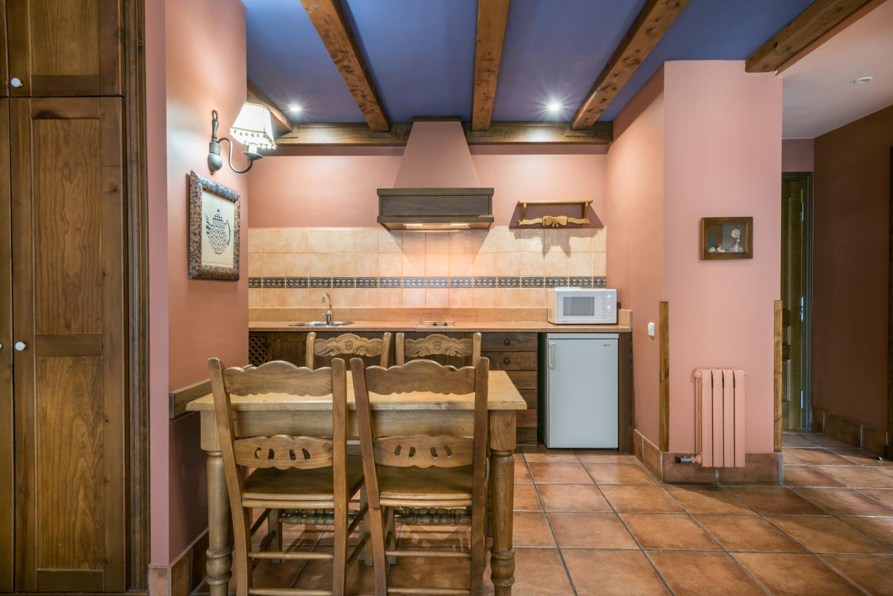 Apartment (2 Adults) with access to swimming pool photo 2