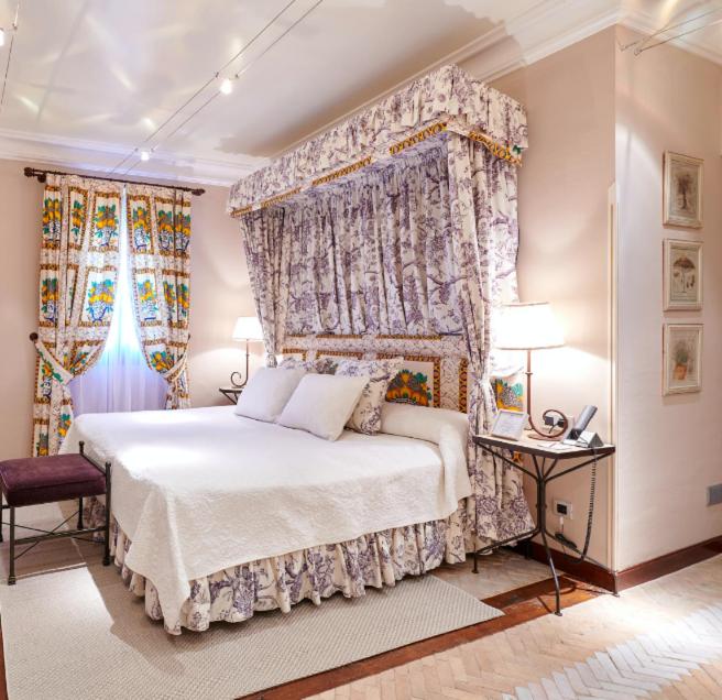 Junior Suite - Photo 1